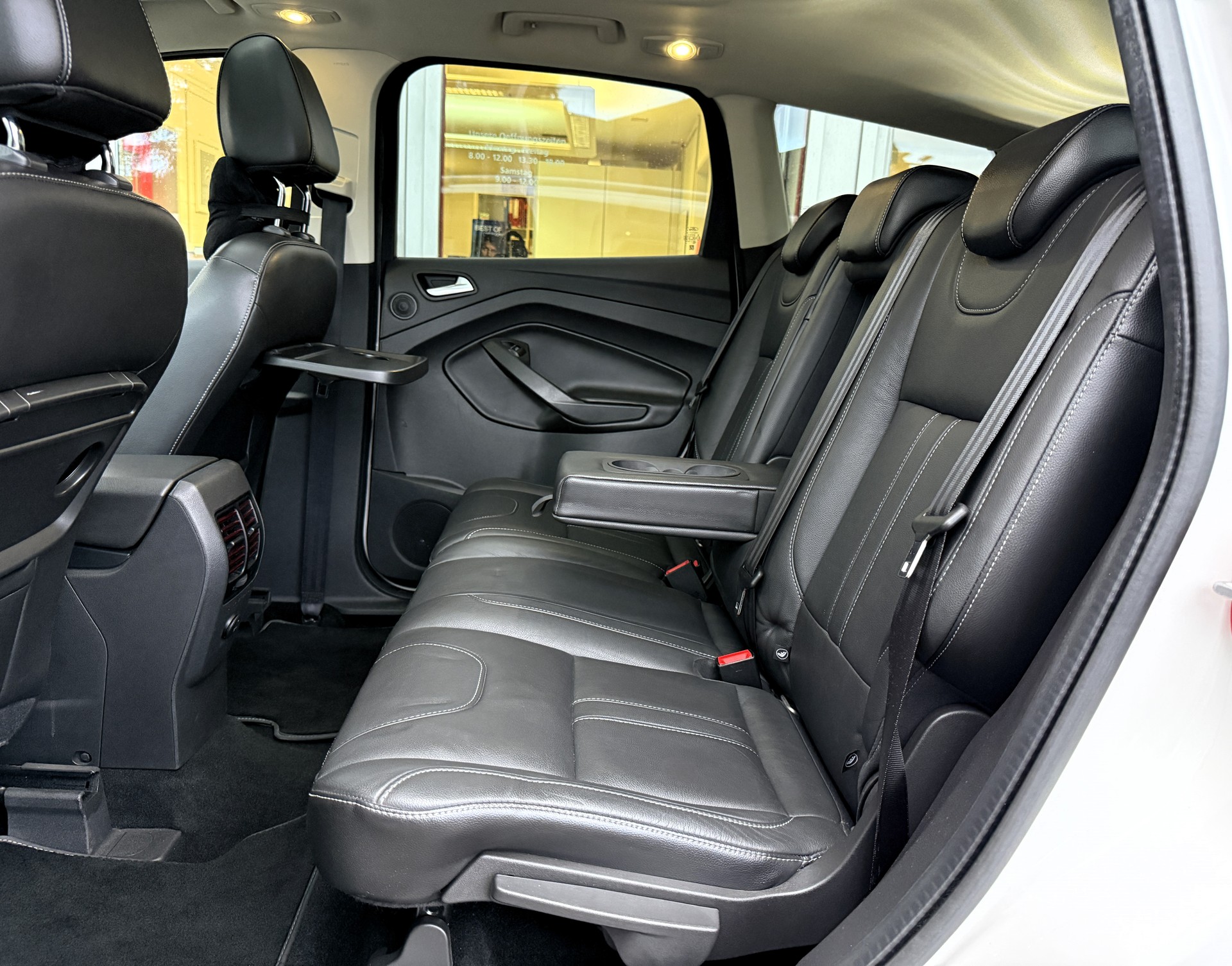 FORD Kuga 1.6 SCTi Titanium S 4WD Automatic-image-8