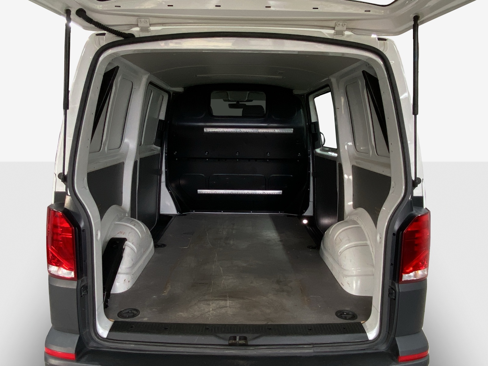VW T6.1 2.0 TDI 4Motion-image-12