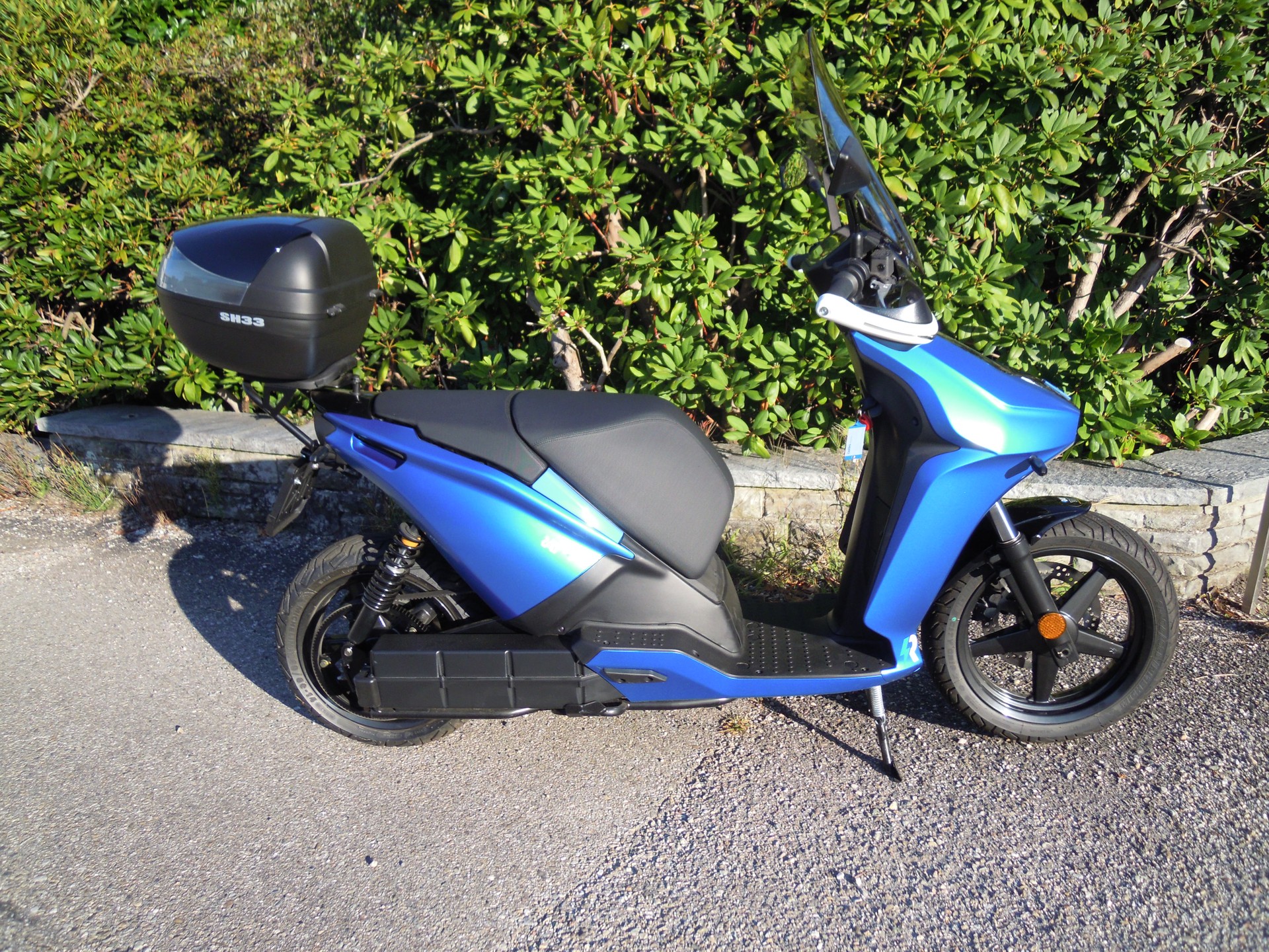 RAY RAY 7.7 3.3kW Rapid Charger und Typ 2