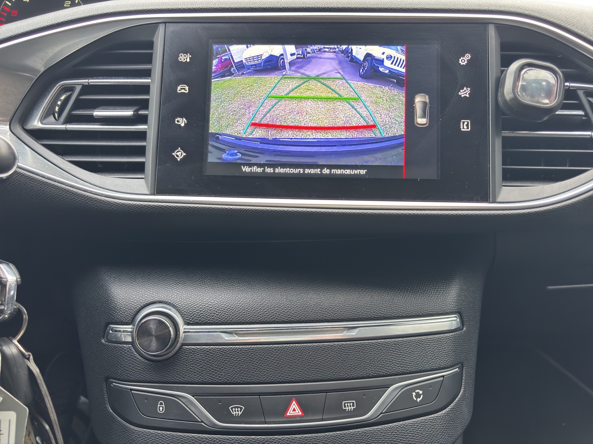 PEUGEOT 308 2.0 BlueHDI GT Line Automatic-image-7