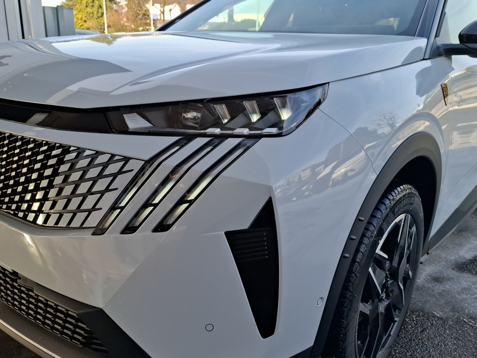 PEUGEOT 3008 NEW 145 e-DCS GT-image-11