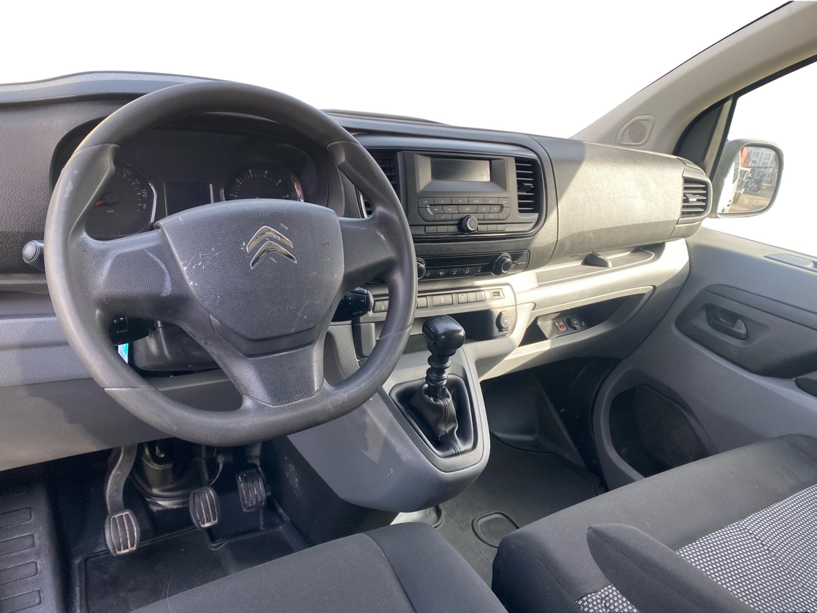 CITROEN Jumpy 2.0 BlueHDi 120 M Komfort-image-8