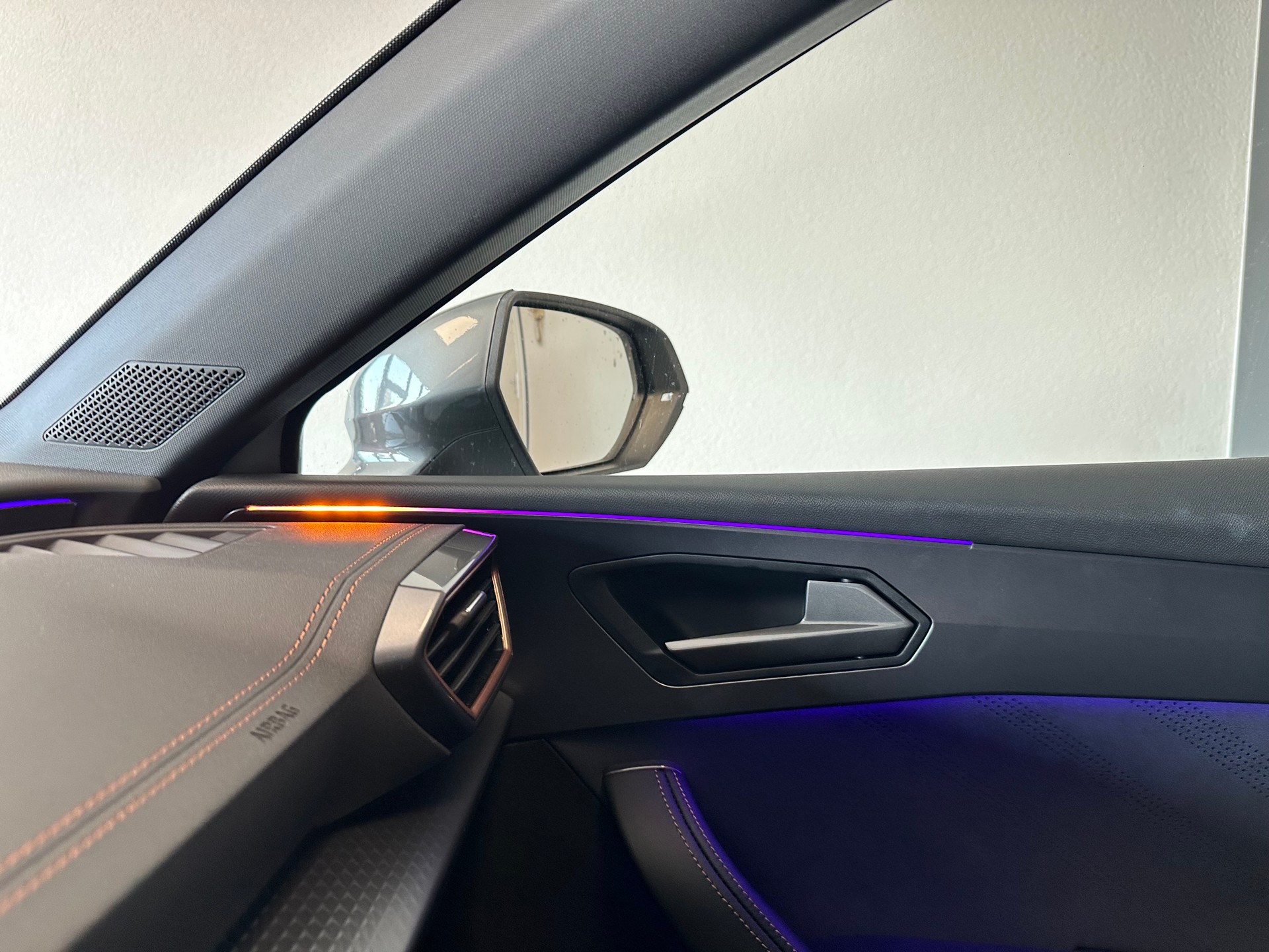 CUPRA LEON ST 1.5 e-HYBRID pHEV VZ DSG-image-20