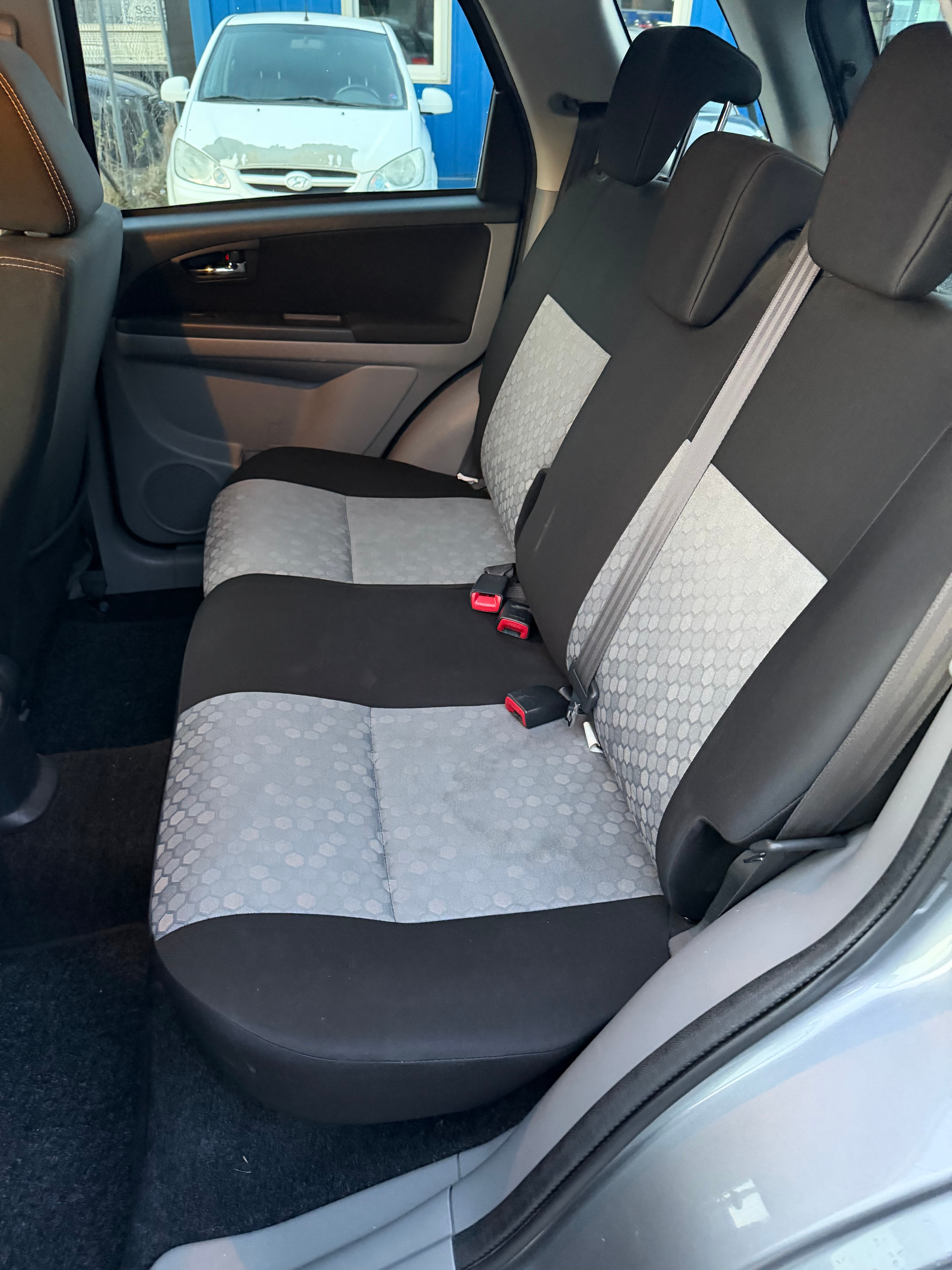SUZUKI SX4 2.0 TD GL Top 4WD — slika 8