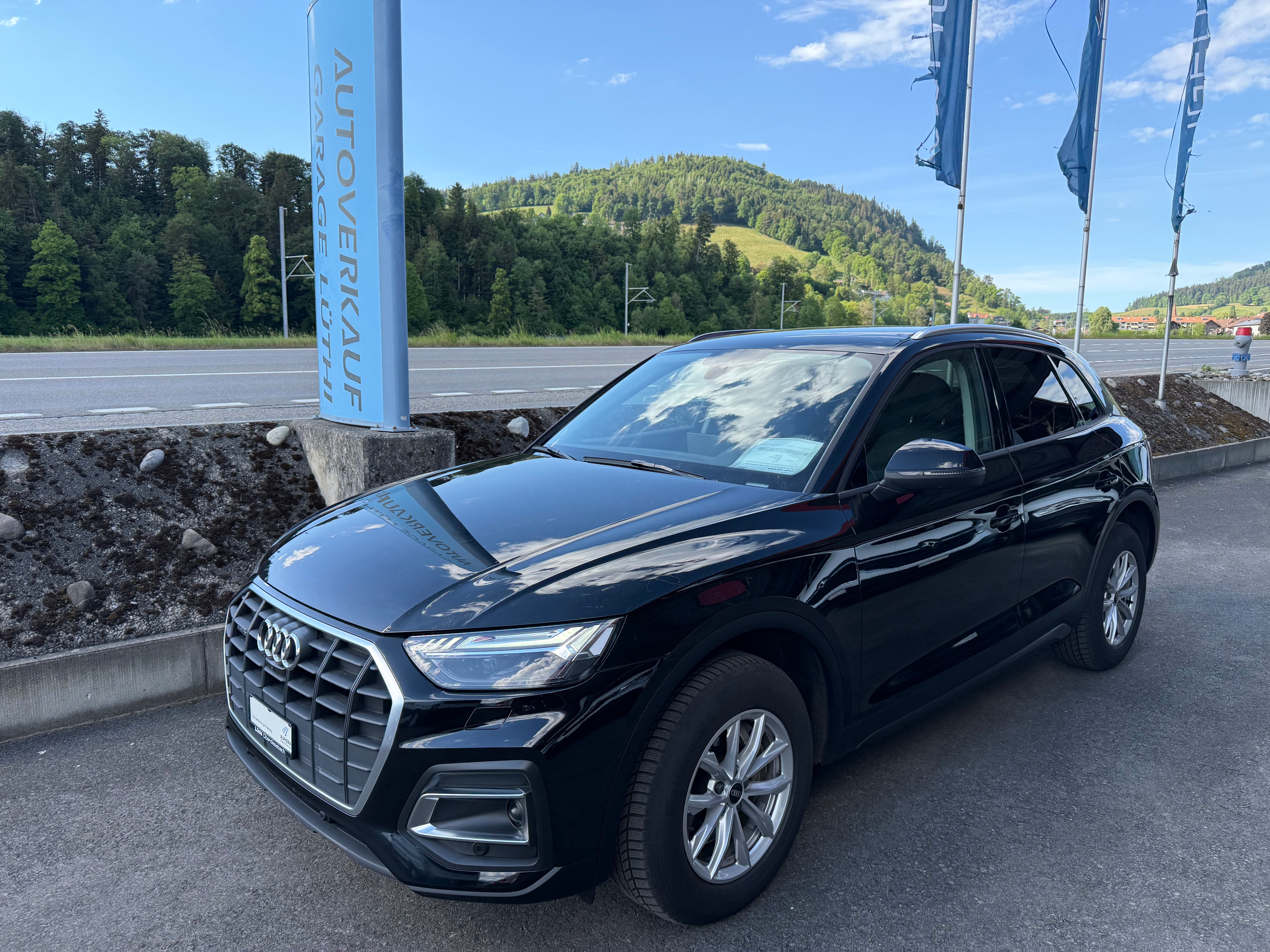 Car photo