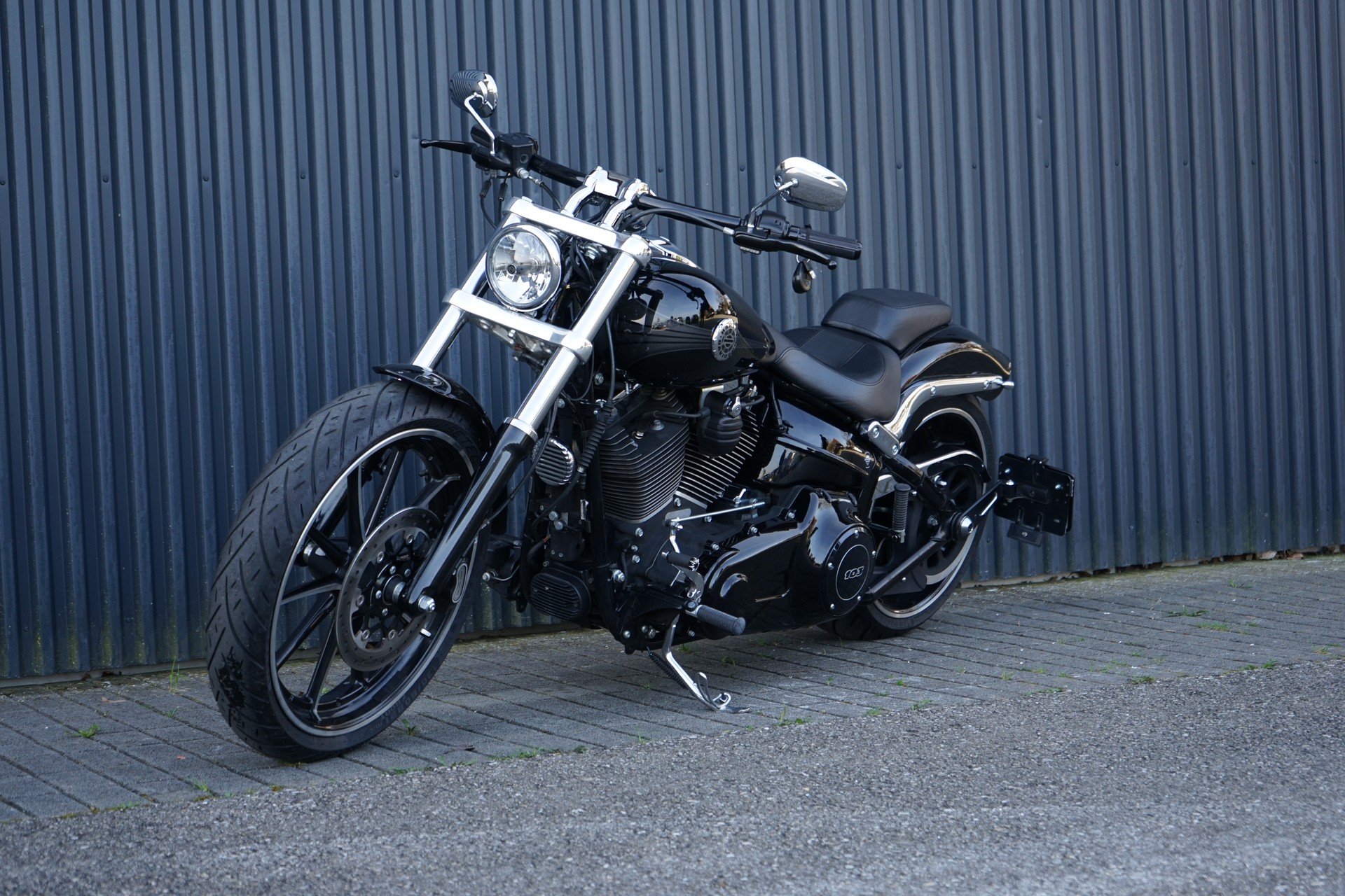 HARLEY-DAVIDSON FXSB Breakout 103 ABS-showroom-element-2