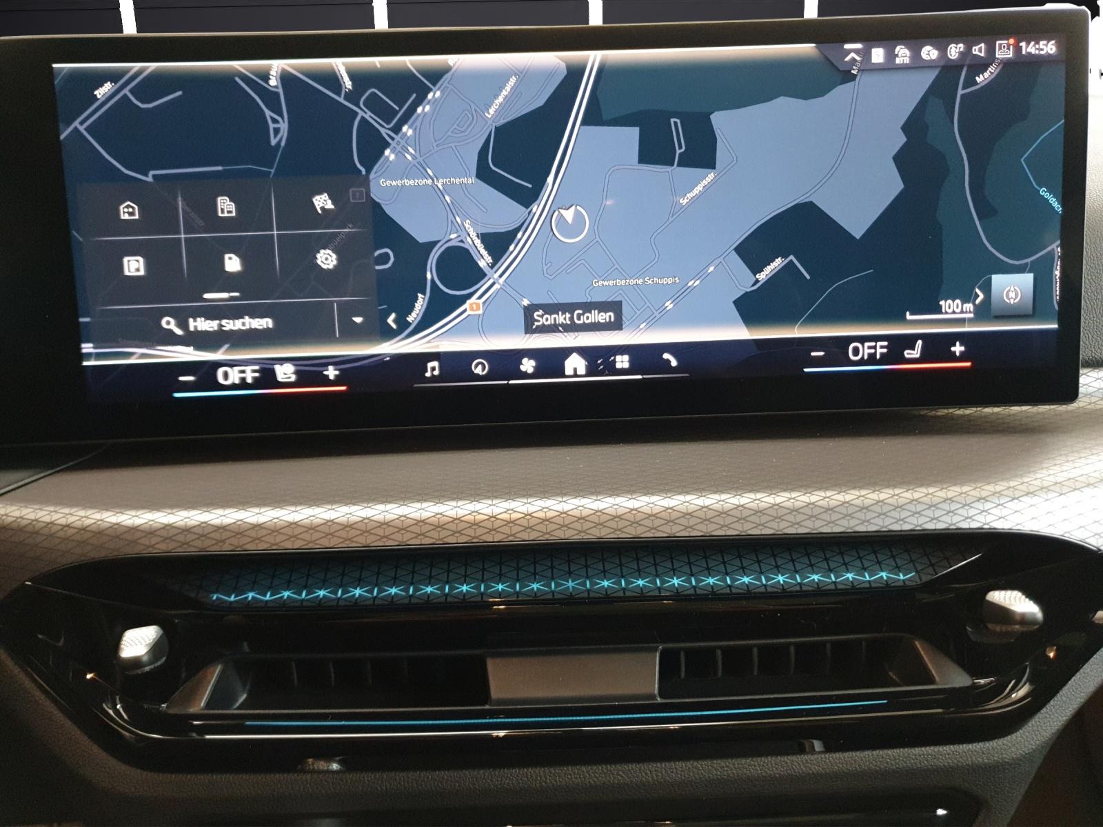 BMW 330e xDrive-image-21