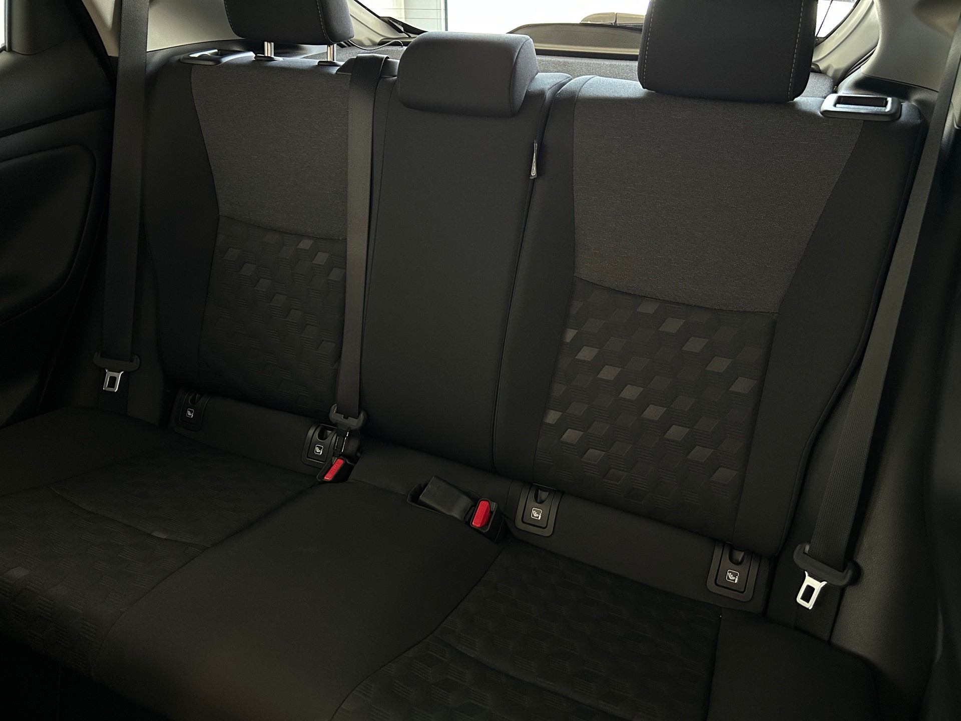 TOYOTA Yaris 1.5 Trend e-CVT-image-10