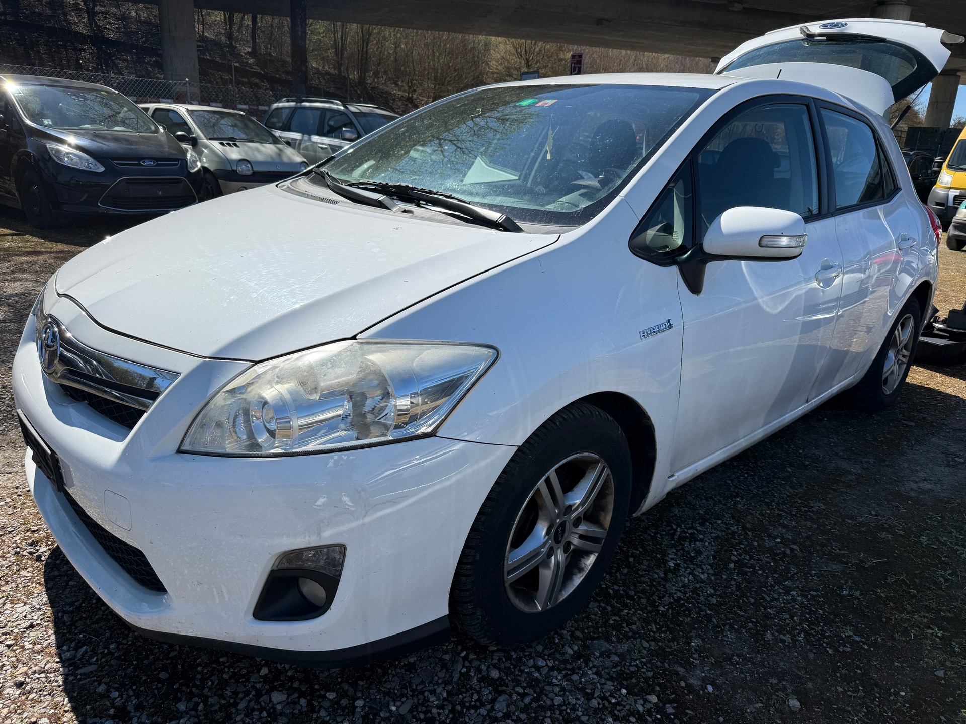 TOYOTA Auris 1.8 16V HSD Linea Luna-image-1