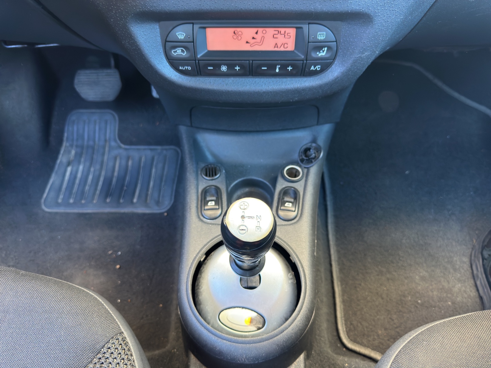 CITROEN C2 1.6i VTR Diamond-image-10