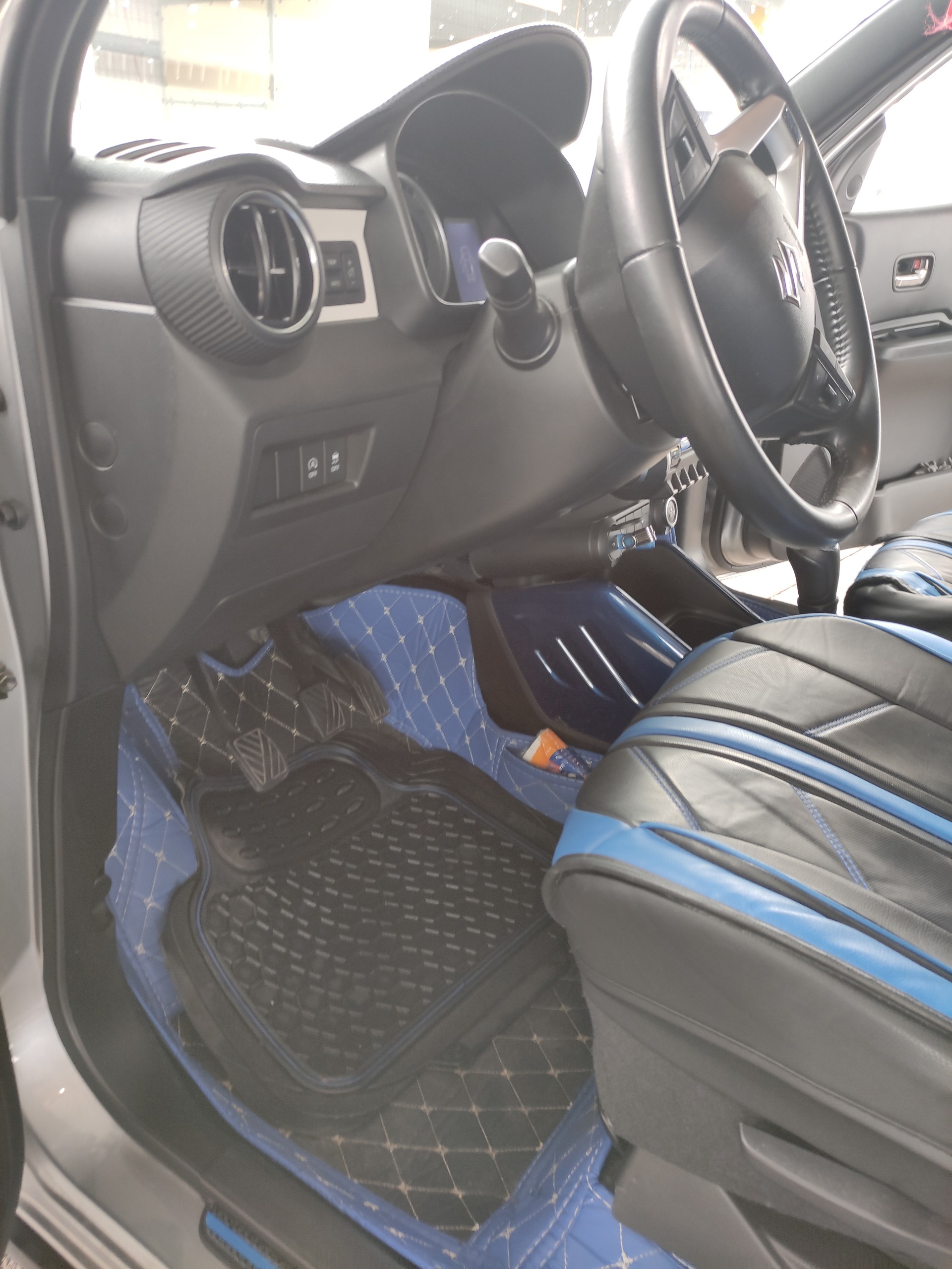SUZUKI Ignis 1.2i Compact Top Hybrid 4x4-image-2
