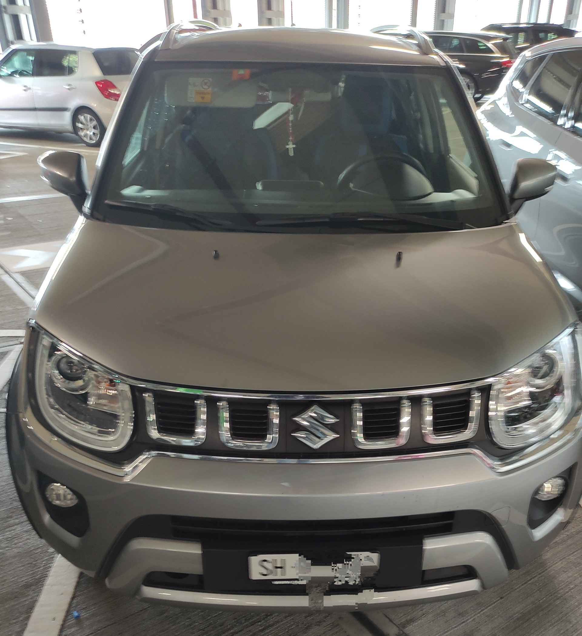 SUZUKI Ignis 1.2i Compact Top Hybrid 4x4-image-0