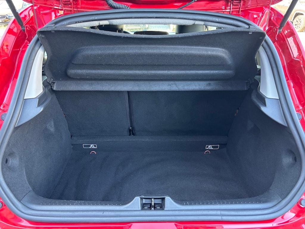 RENAULT Clio 1.2 16V T Intens EDC-image-14