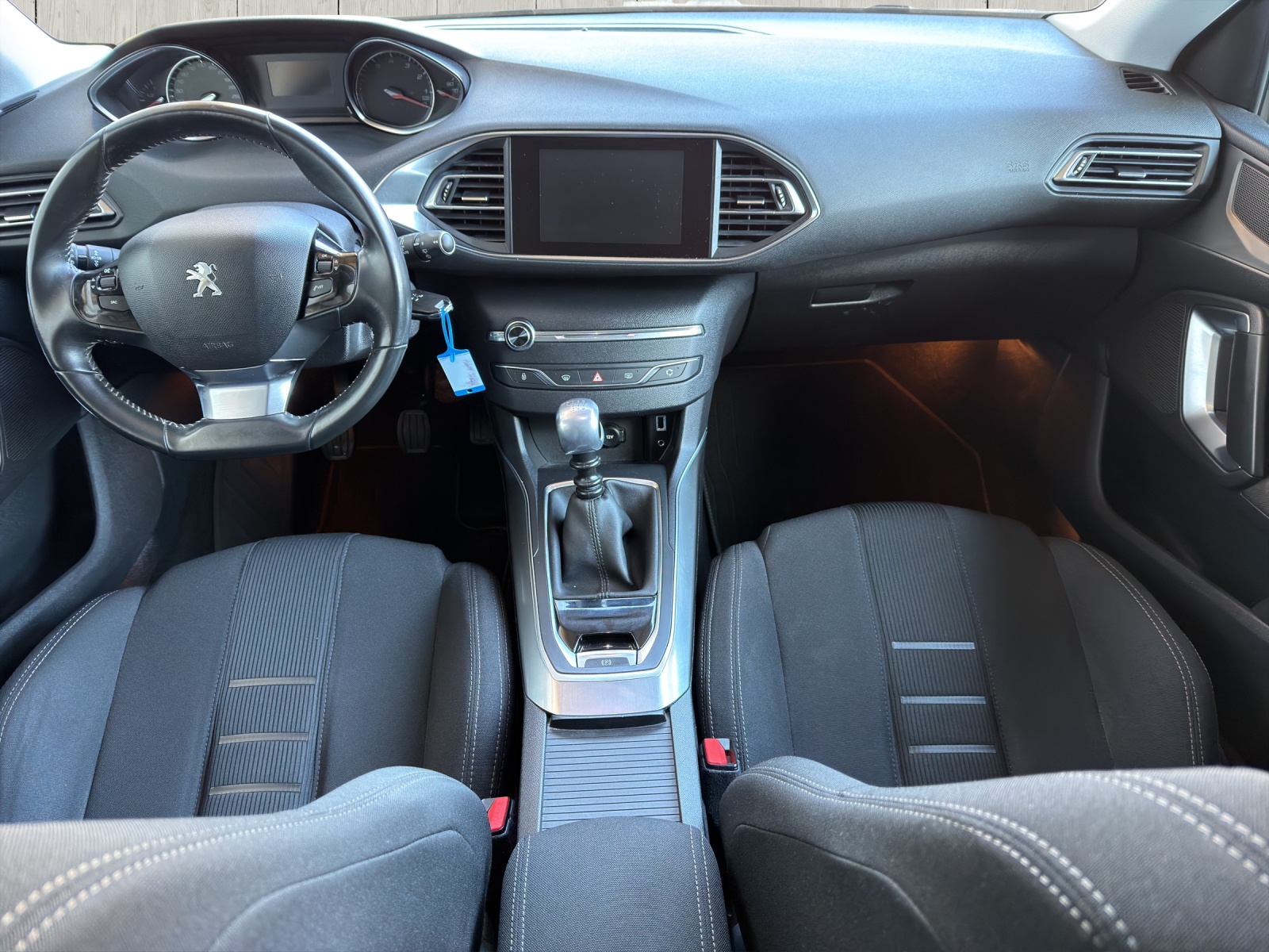PEUGEOT 308 1.6 THP Access-image-8