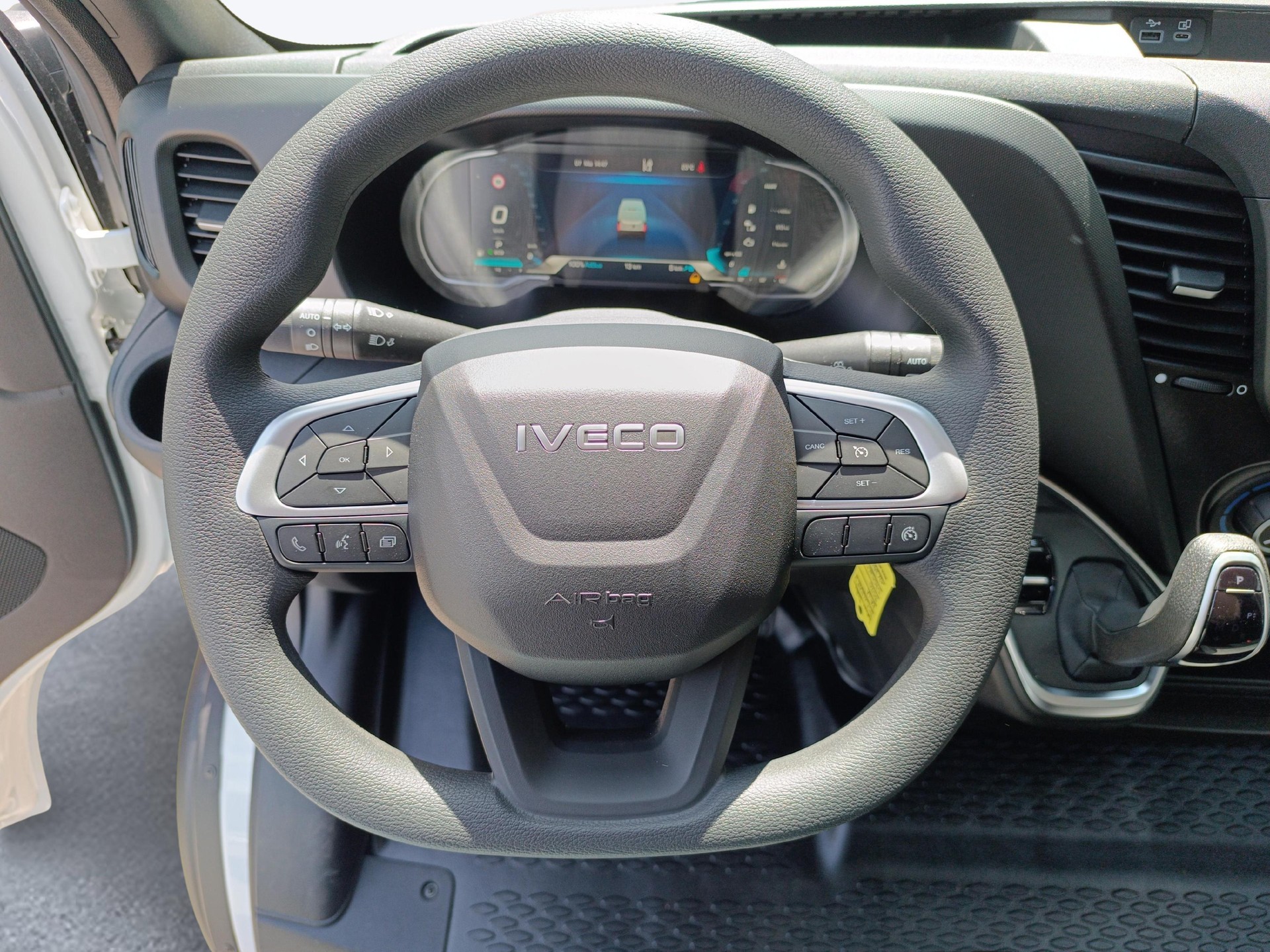 IVECO Daily 35S16BA8 V - 3520-image-10