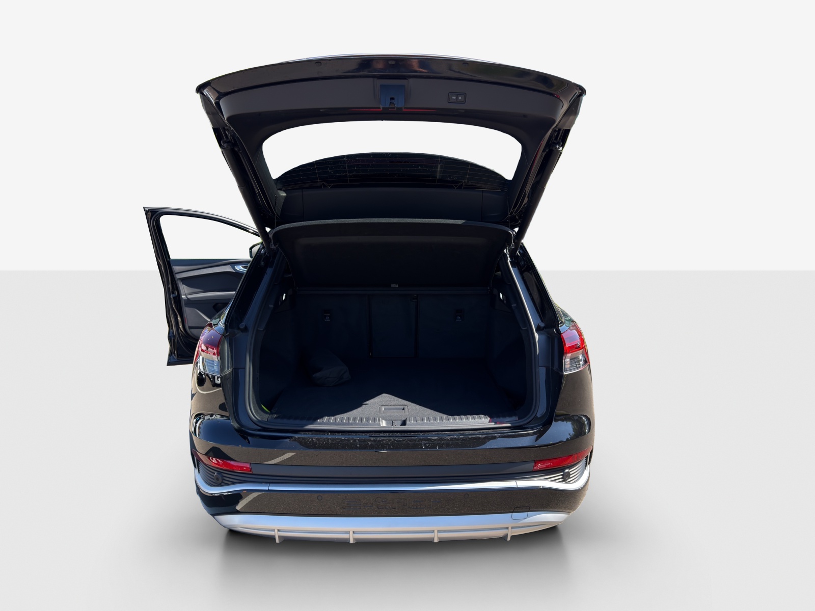 AUDI Q4 e-tron 40-image-13