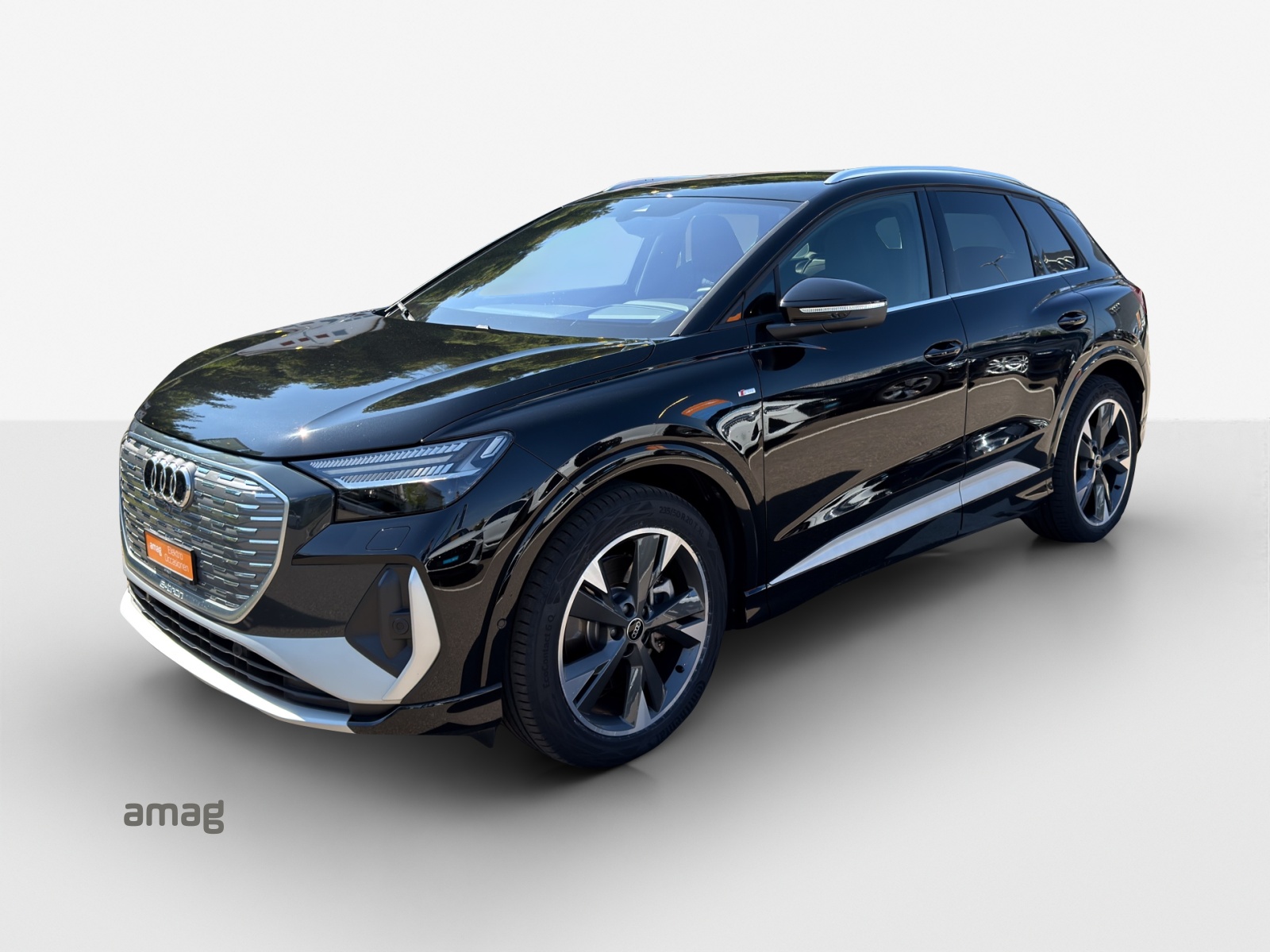 AUDI Q4 e-tron 40-image-0
