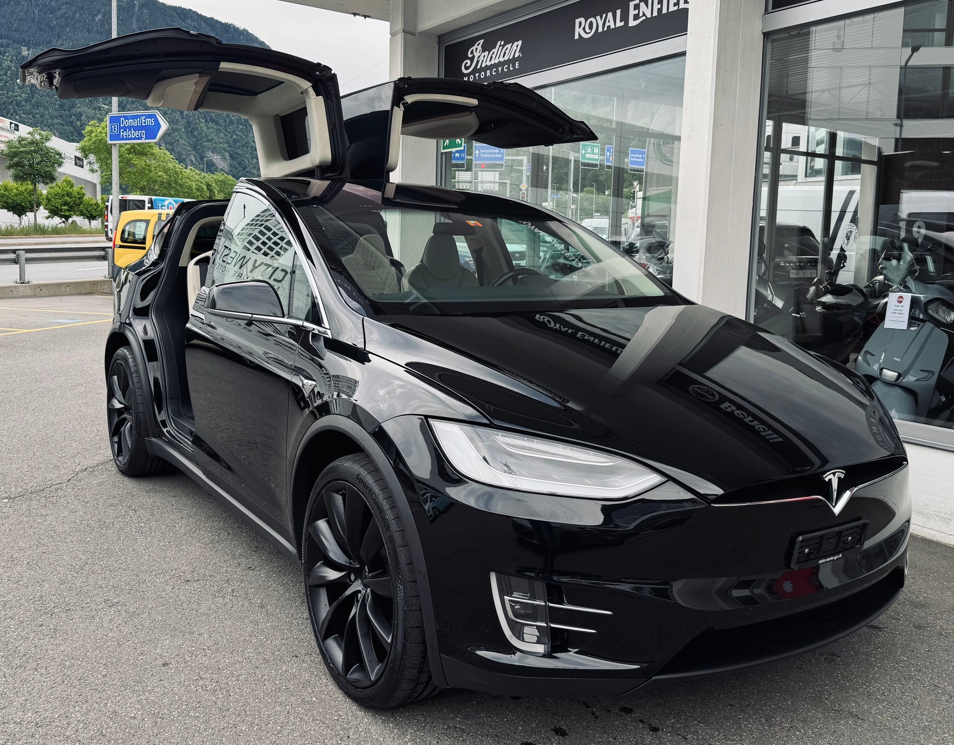 TESLA Model X 100 D-image-1
