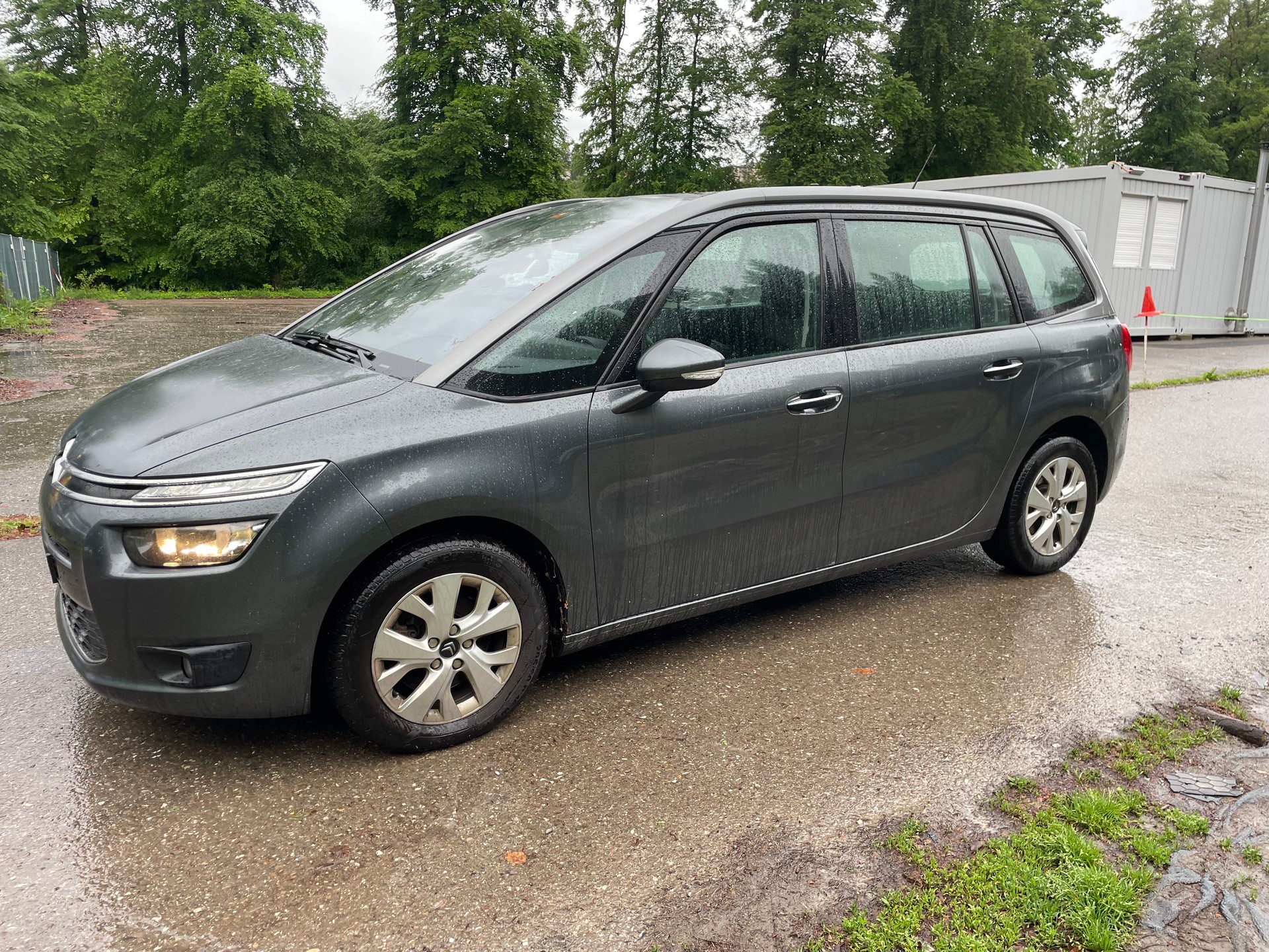 CITROEN Grand C4 Picasso 1.6i 16V e-THP Exclusive-image-4