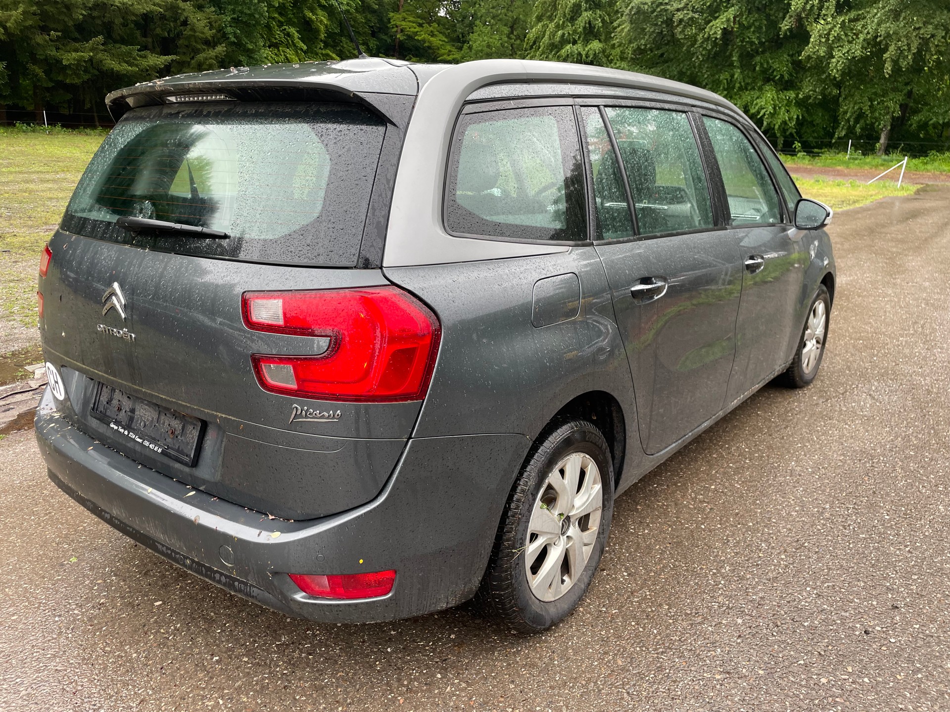 CITROEN Grand C4 Picasso 1.6i 16V e-THP Exclusive-image-3