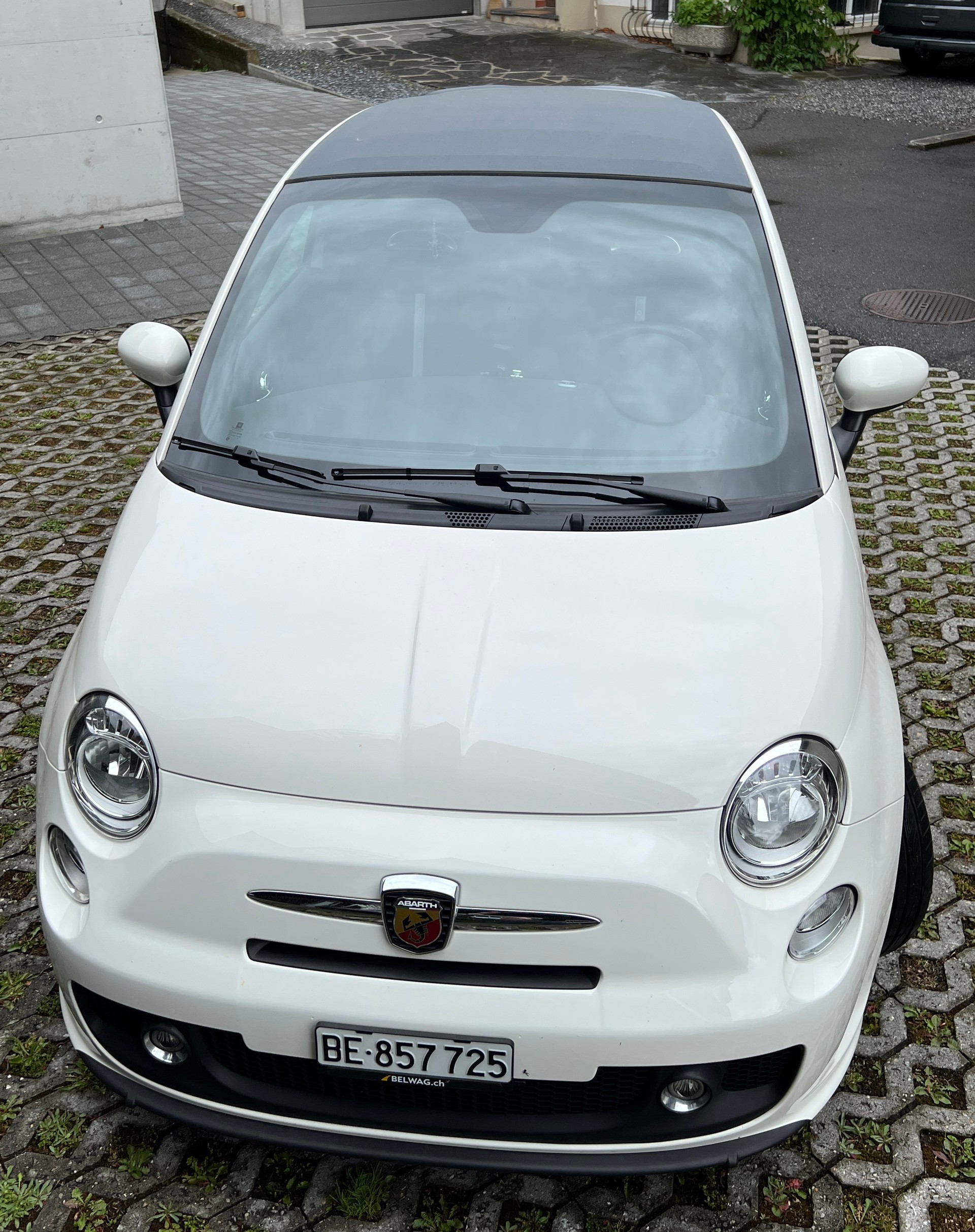 FIAT 1.4 T/140 Abarth Cabrio-image-1