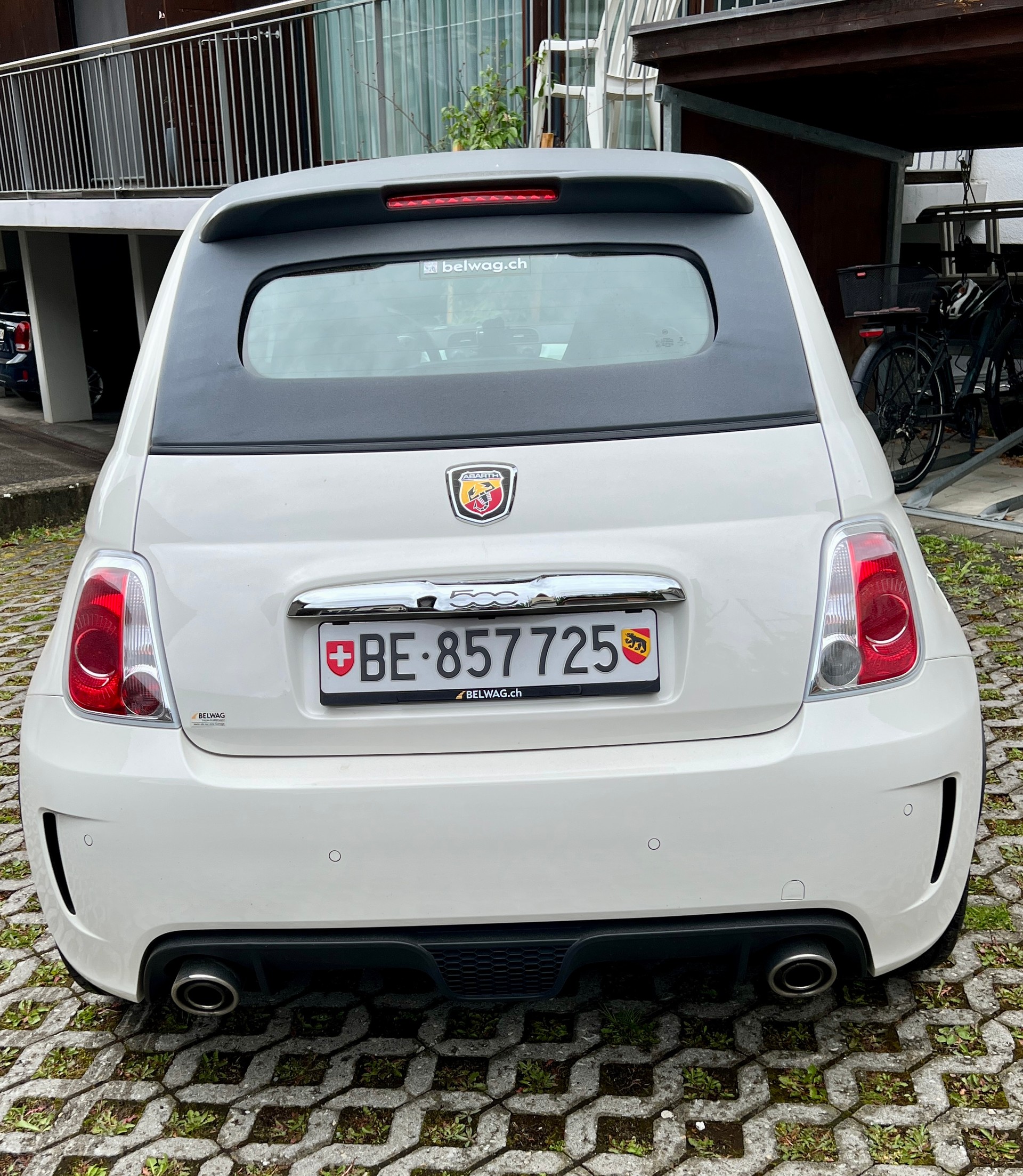 FIAT 1.4 T/140 Abarth Cabrio-image-2
