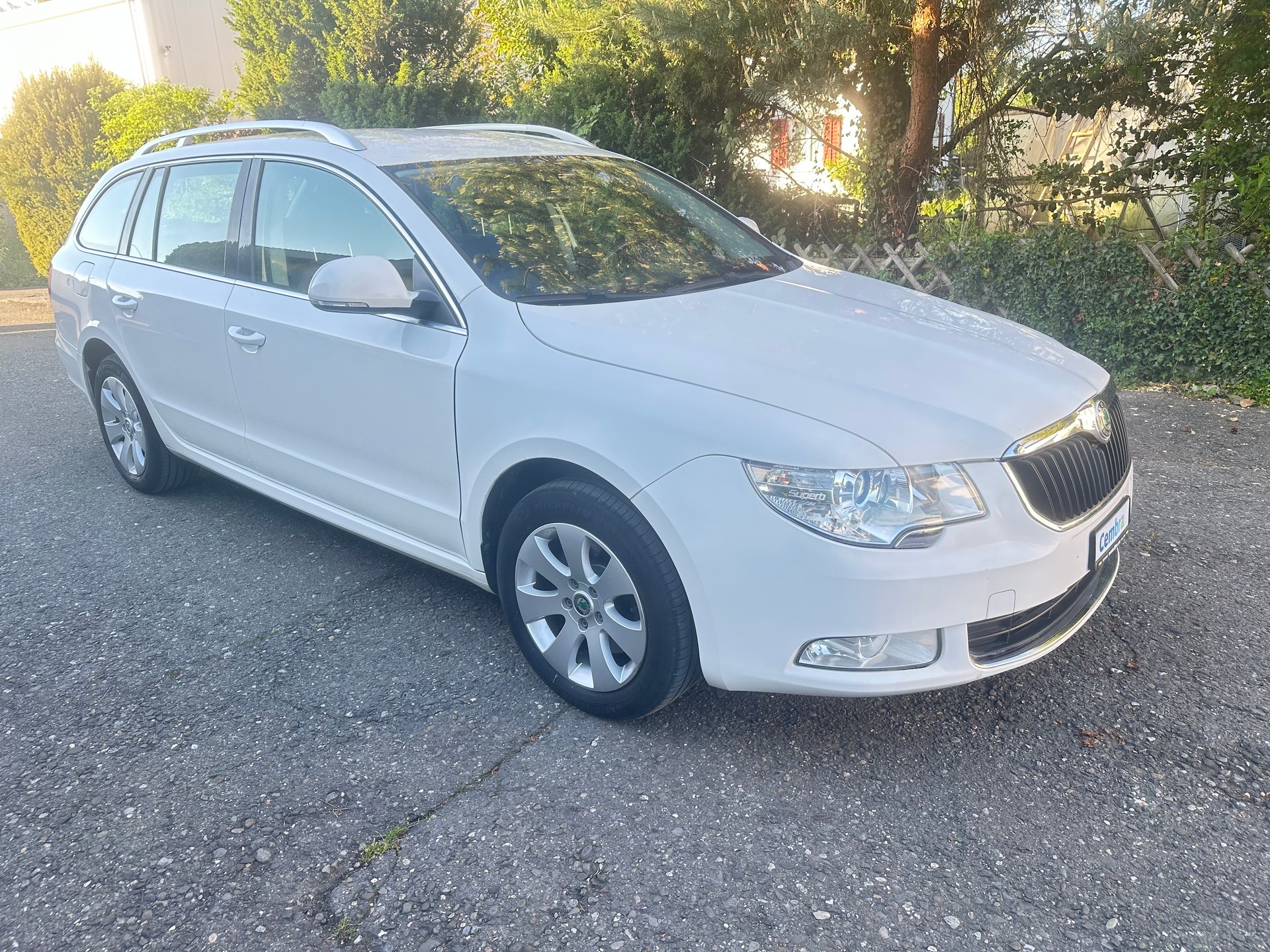 SKODA Superb Combi 1.8 TSI Elegance-image-2