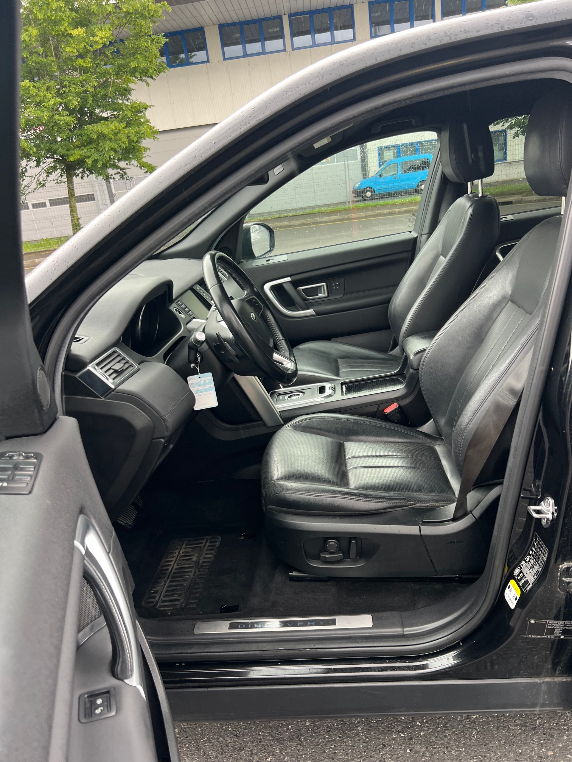 LAND ROVER Discovery Sport 2.0 Si4 HSE AT9-image-9