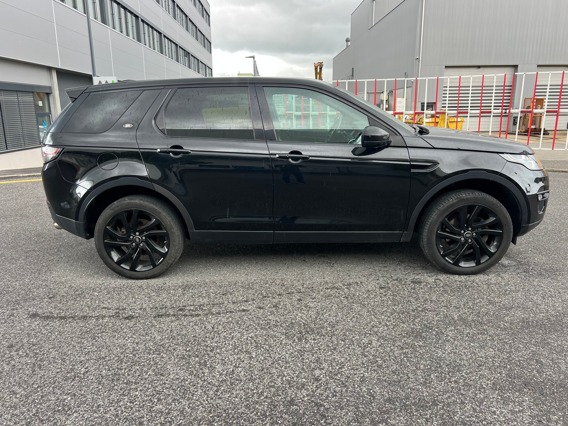 LAND ROVER Discovery Sport 2.0 Si4 HSE AT9-image-6