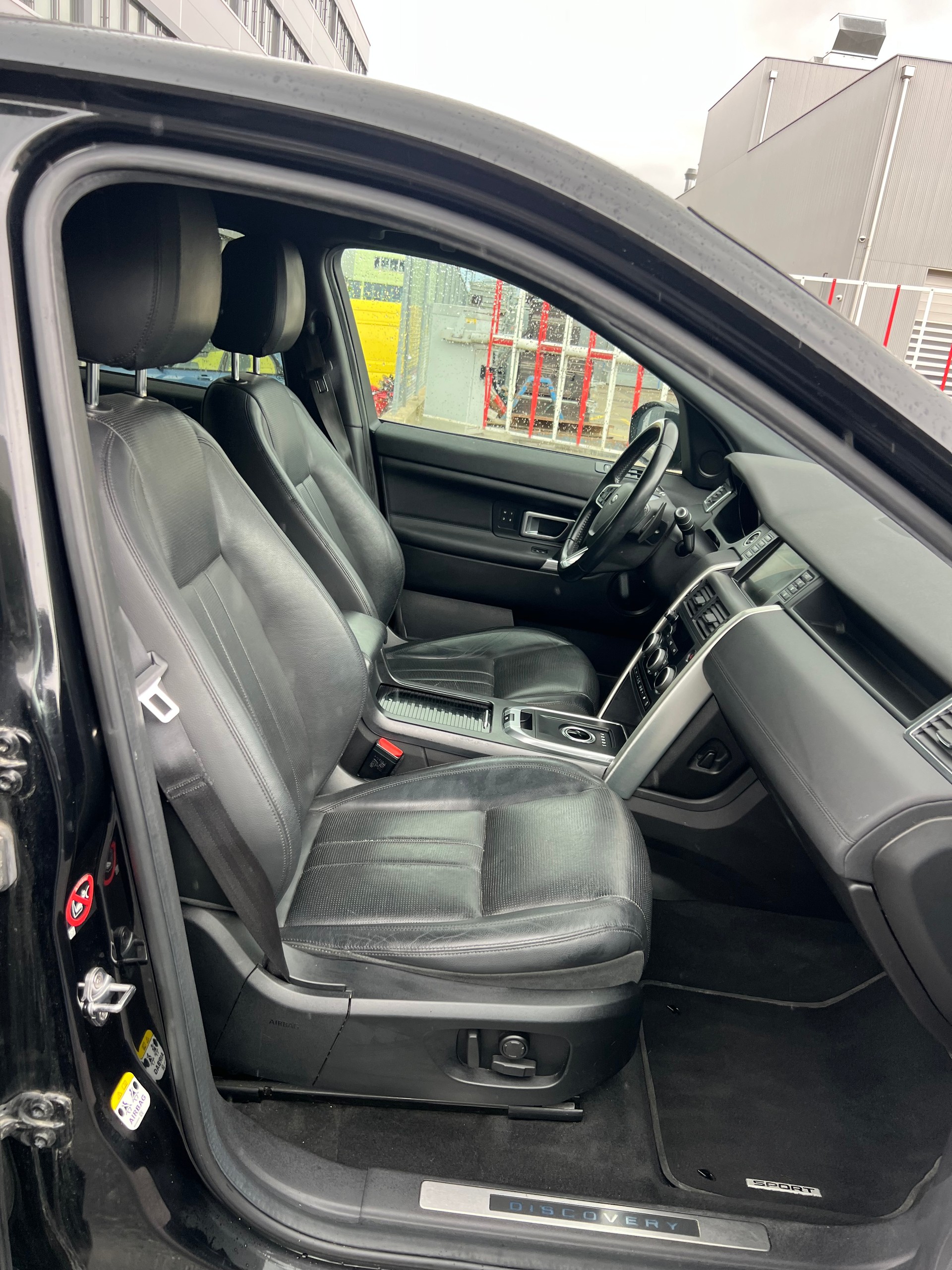 LAND ROVER Discovery Sport 2.0 Si4 HSE AT9-image-13