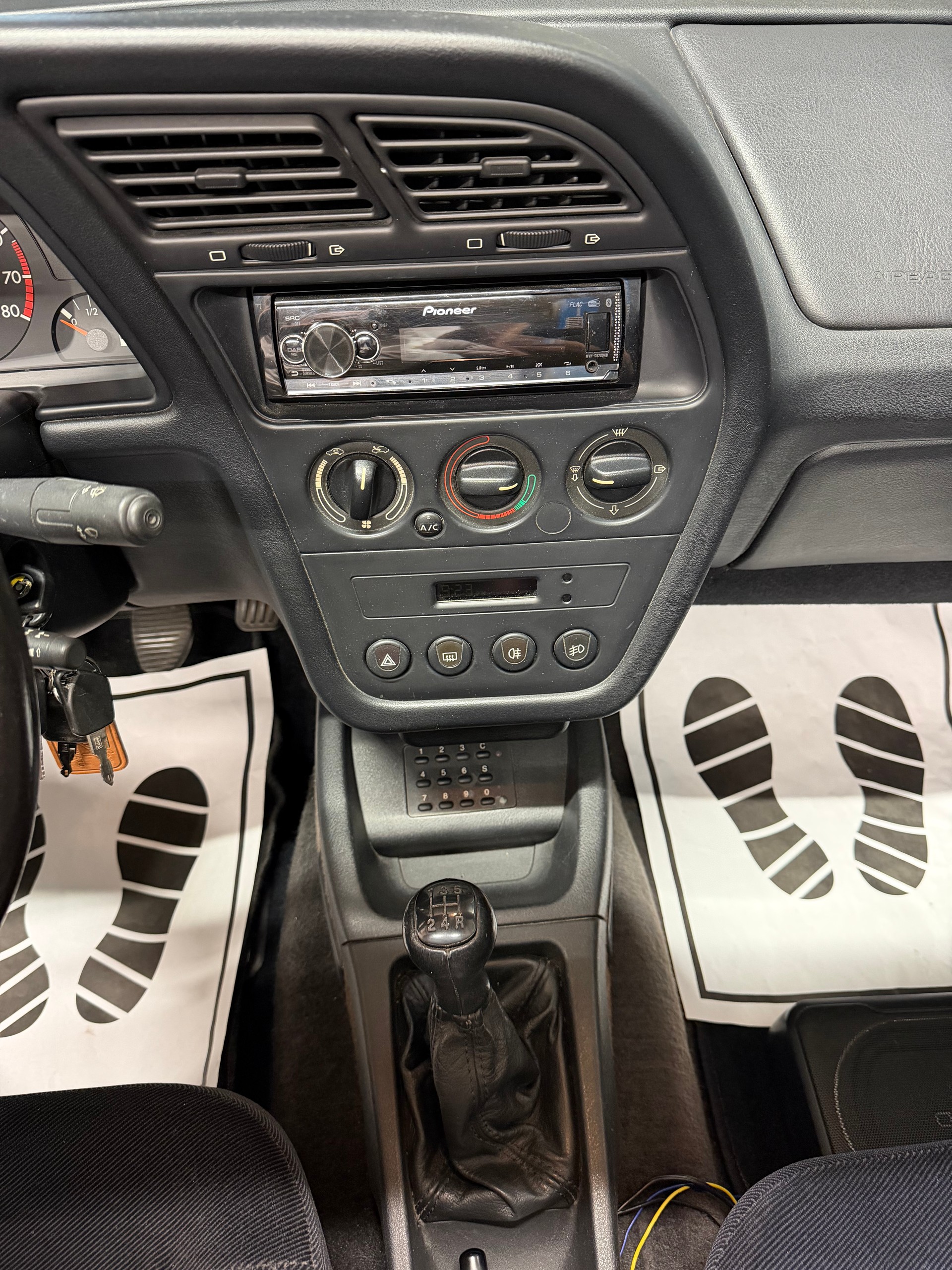 PEUGEOT 306 Cabrio 2.0 //NEU AB MFK!-image-11