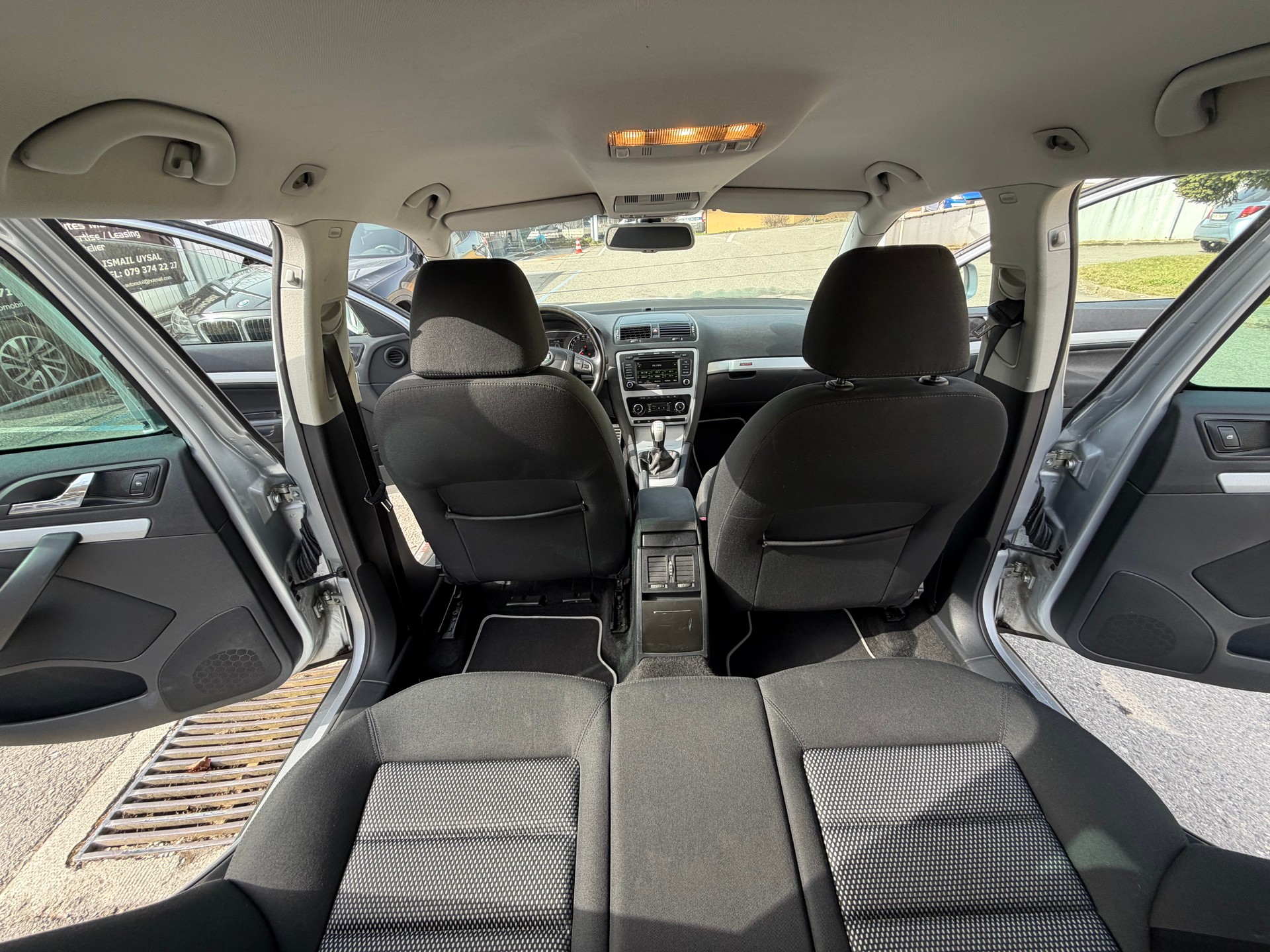 SKODA Octavia Scout 1.8 FSI 4x4-image-21
