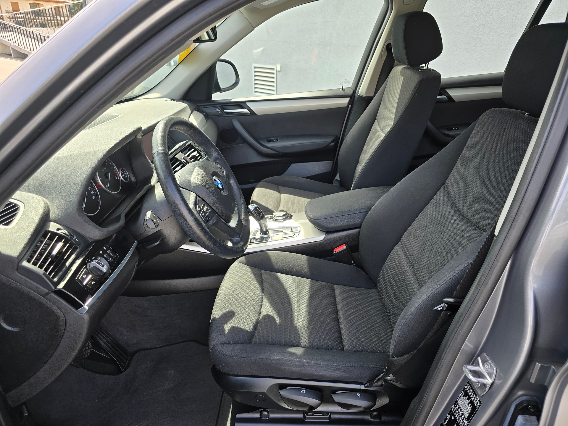 BMW X3 xDrive 20d Steptronic-image-10