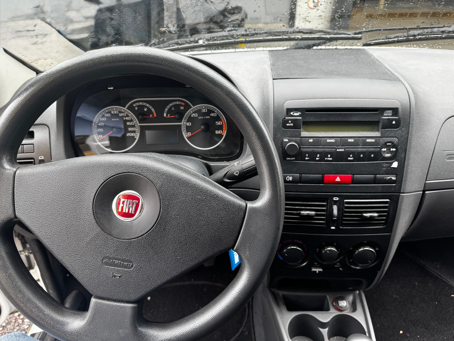FIAT 1.3 16V MJ Working, grosse Kabine 4 Plätzer ACHTUNG: Steuerkette defekt!-image-2