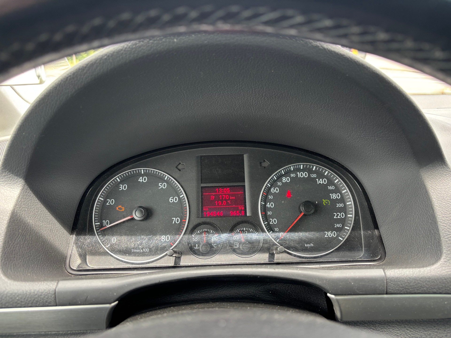 VW Touran 2.0 FSI Trendline-image-7