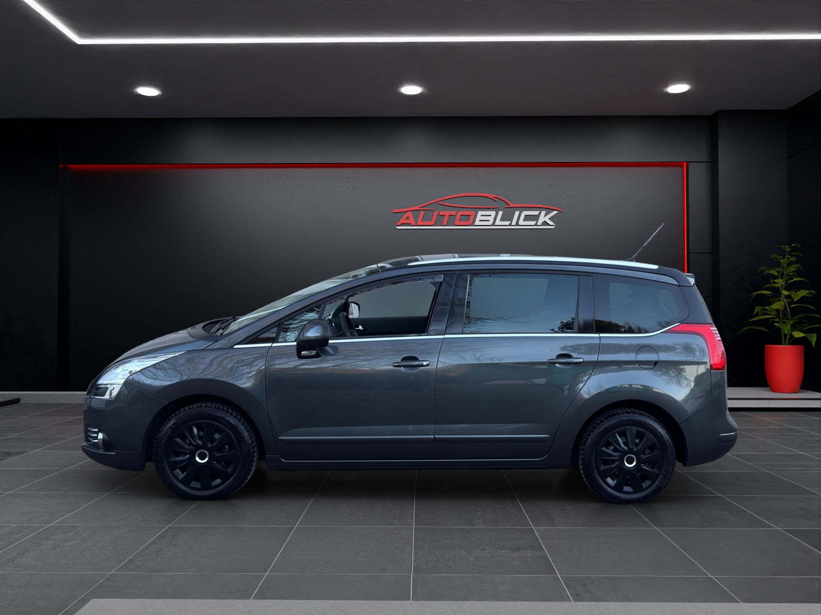 PEUGEOT 5008 1.6 16V T Sport Pack 156-PS 7-Plätzer Frisch MFK & abService Schweizer Fahrzeug aus erster Schweizer Hand-image-4