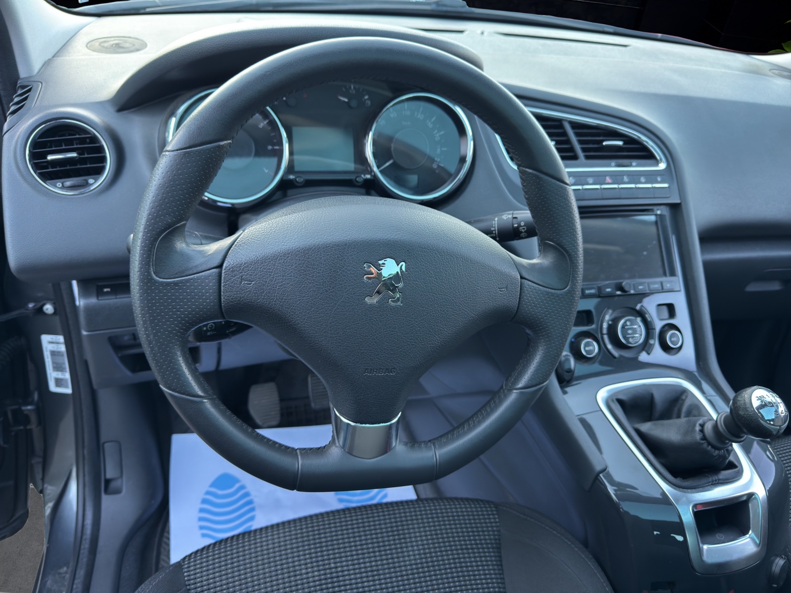 PEUGEOT 5008 1.6 16V T Sport Pack 156-PS 7-Plätzer Frisch MFK & abService Schweizer Fahrzeug aus erster Schweizer Hand-image-21