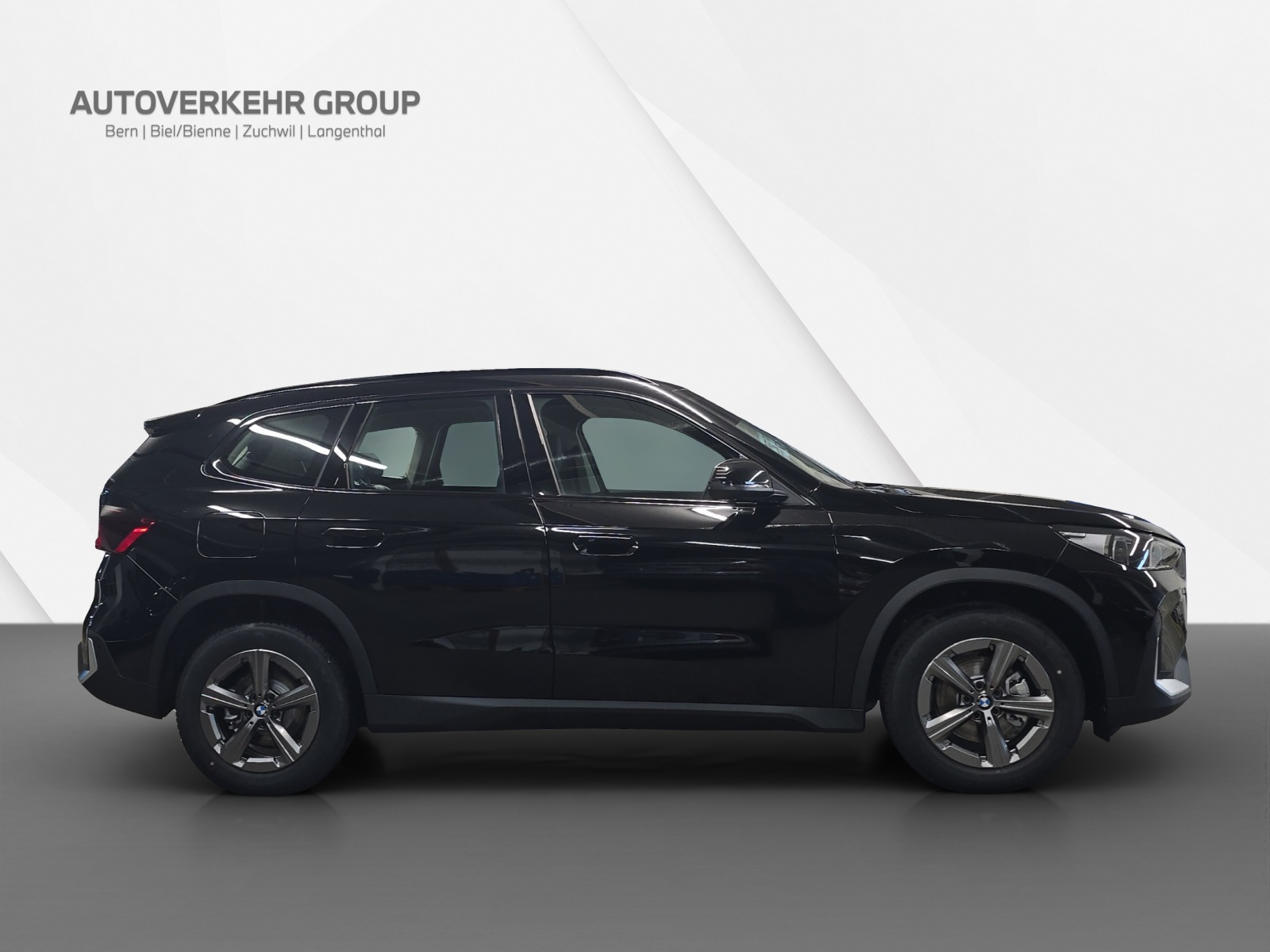 BMW X1 xDrive 20d 48V-showroom-element-3