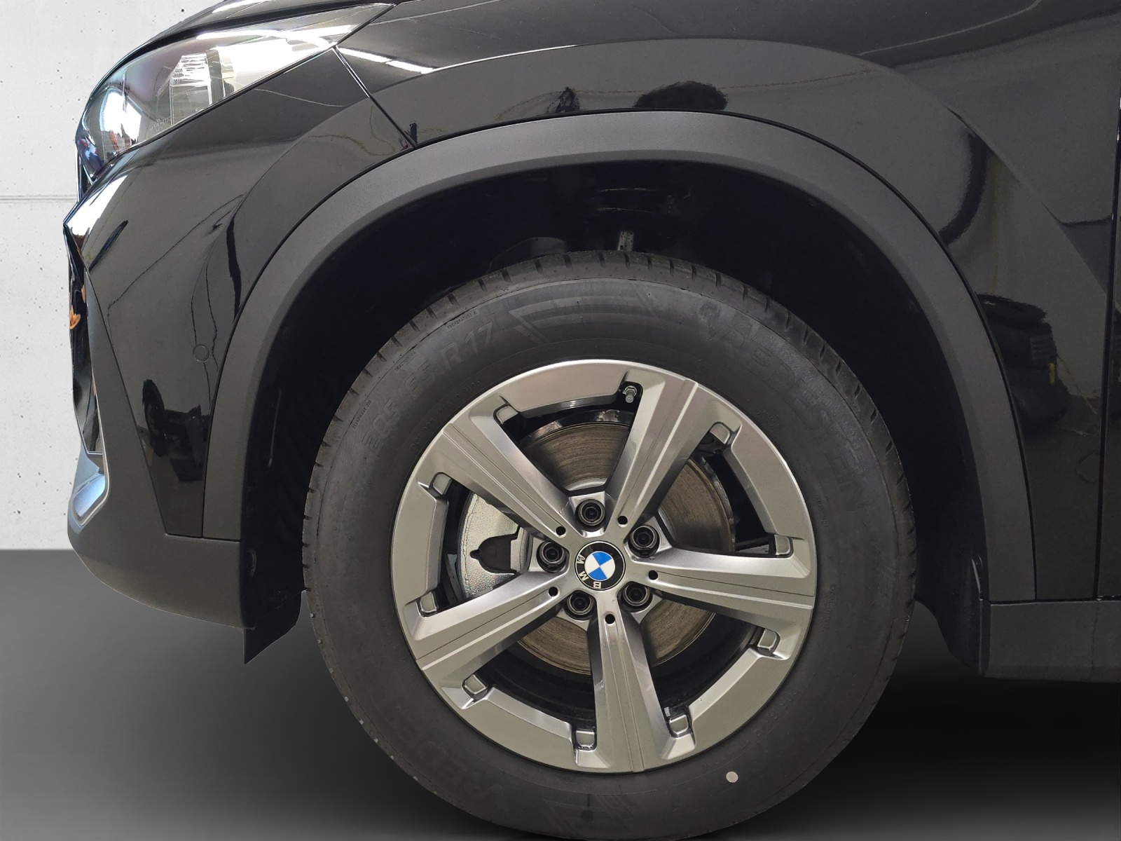 BMW X1 xDrive 20d 48V-image-8