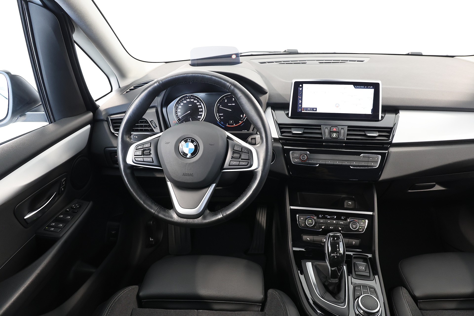 BMW 220d xDrive Gran Tourer Steptronic-image-10
