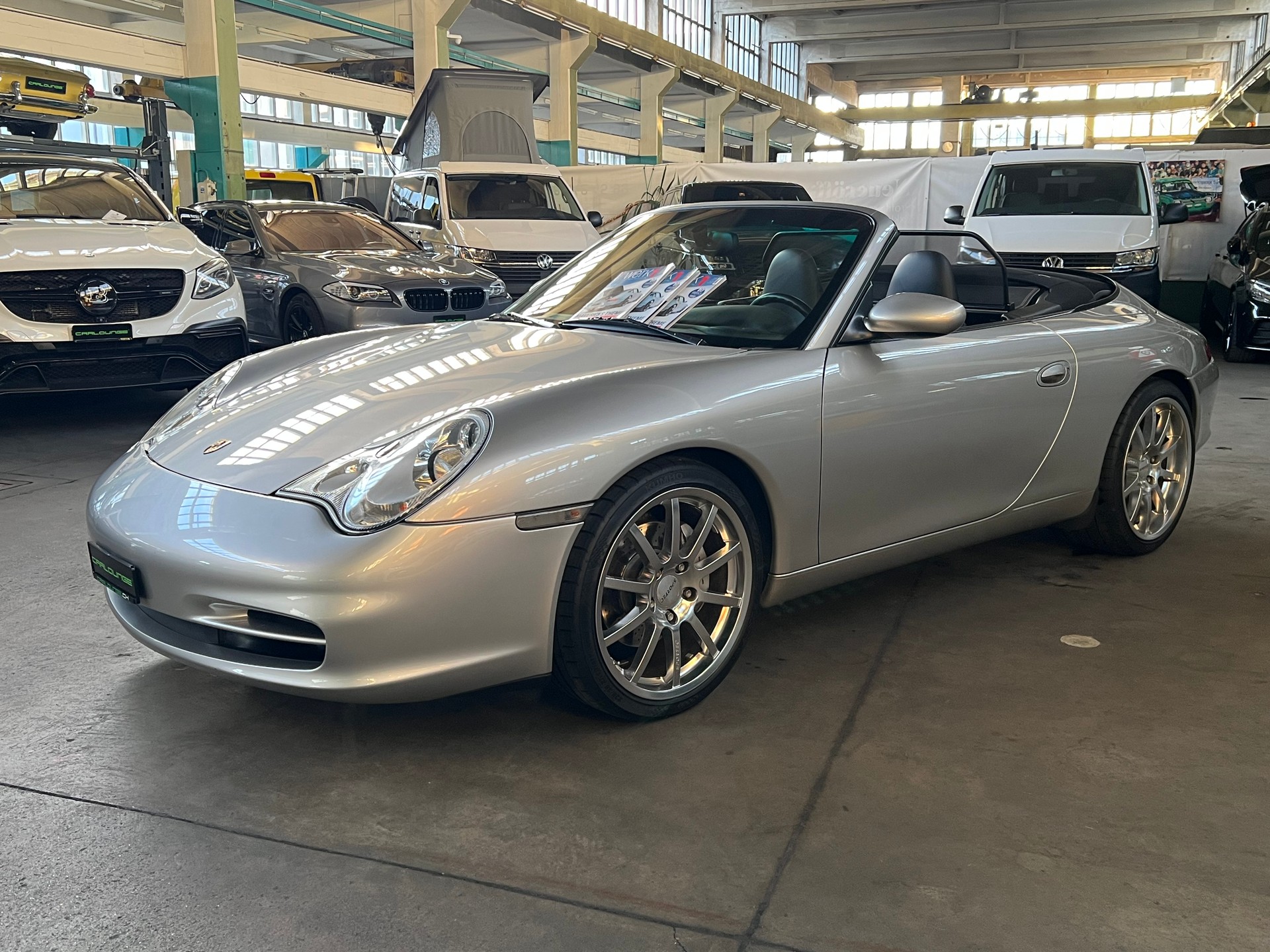 PORSCHE 911 Carrera 4 Cabrio-image-0