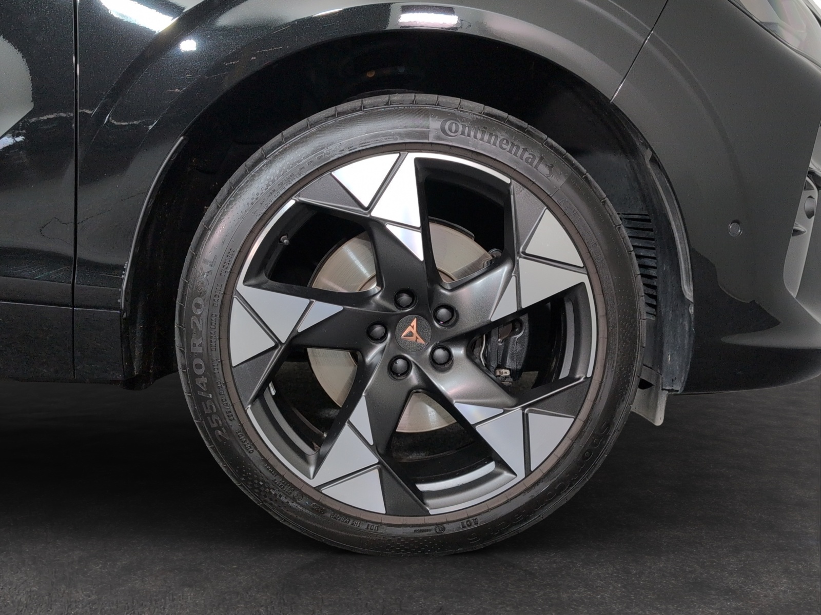 CUPRA Terramar 2.0 TSI DSG 4Drive VZ-image-4