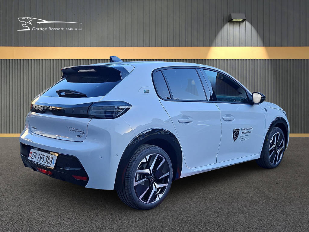 PEUGEOT 208 e-GT-image-4