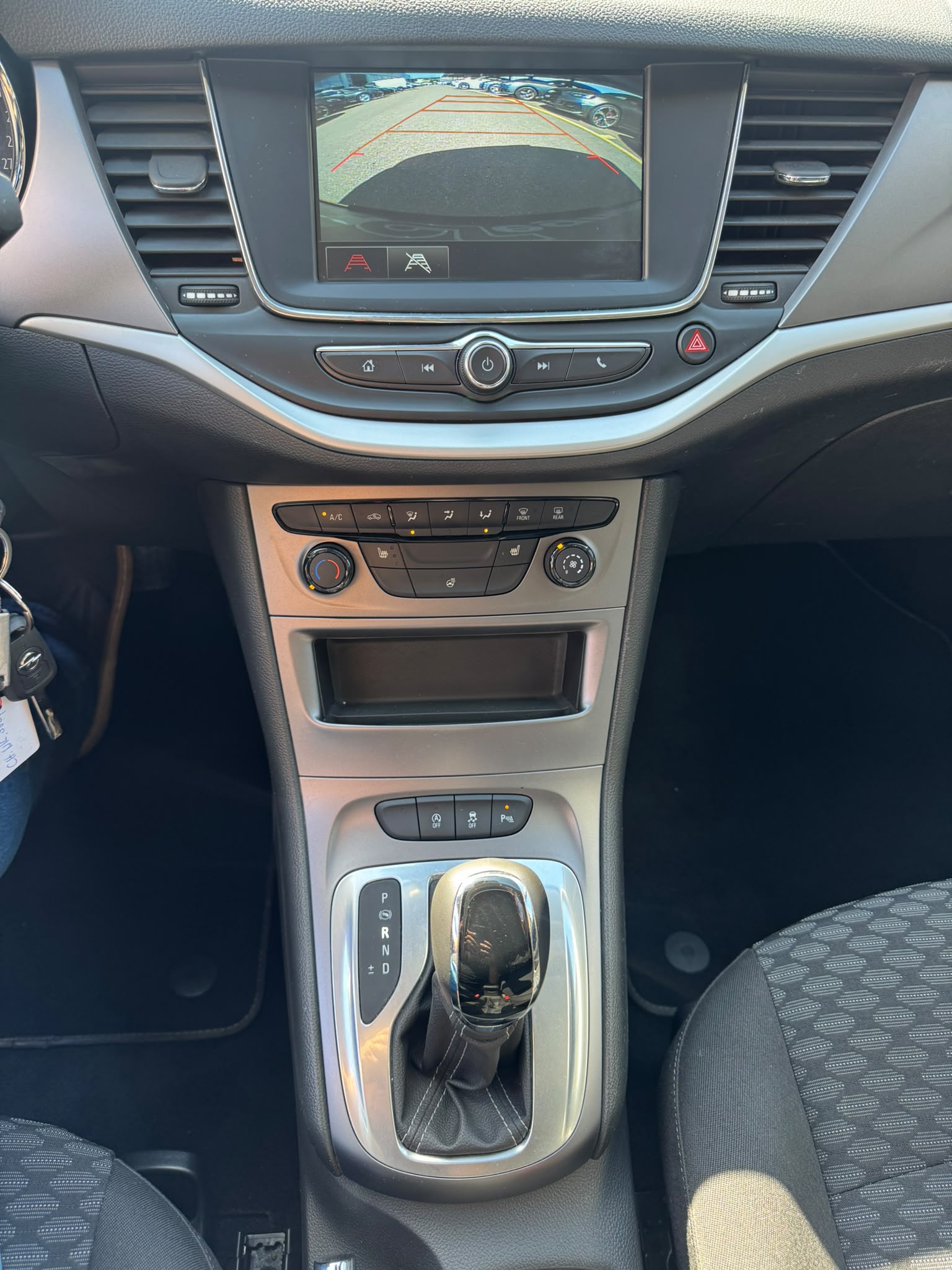 OPEL Astra 1.5 CDTi Edition-image-11