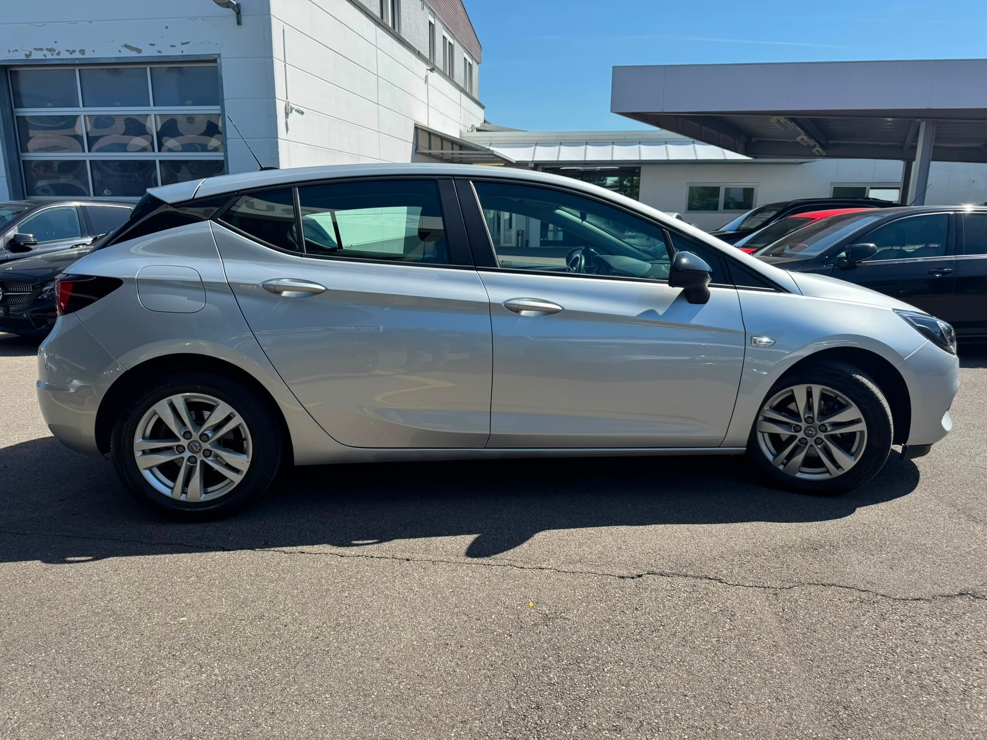 OPEL Astra 1.5 CDTi Edition-image-4