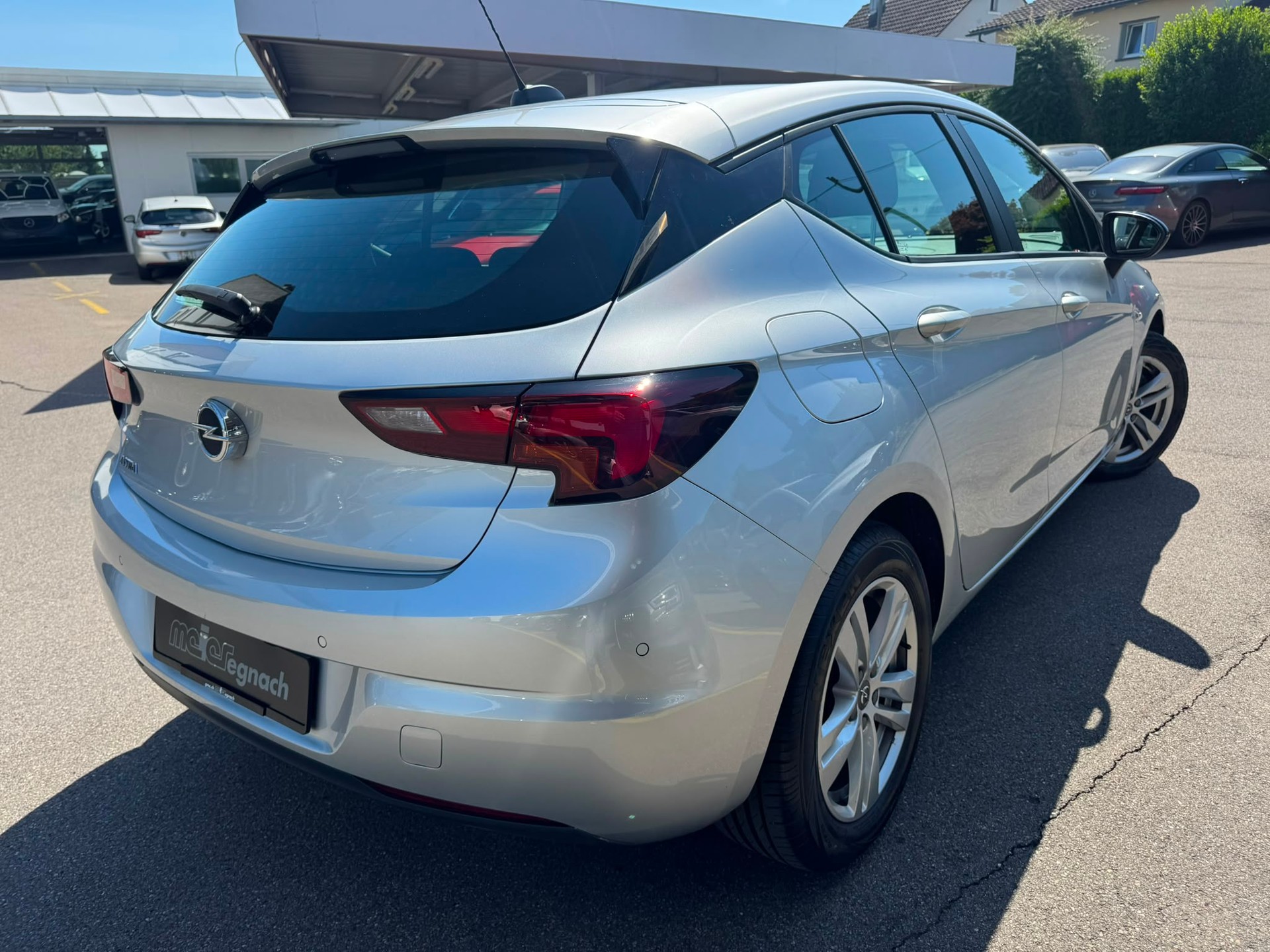 OPEL Astra 1.5 CDTi Edition-image-8