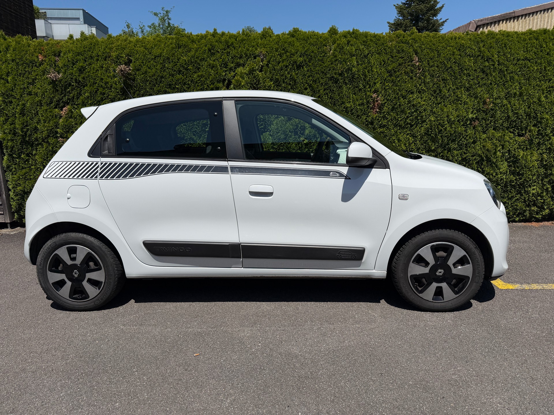 RENAULT Twingo 1.0 City-image-5