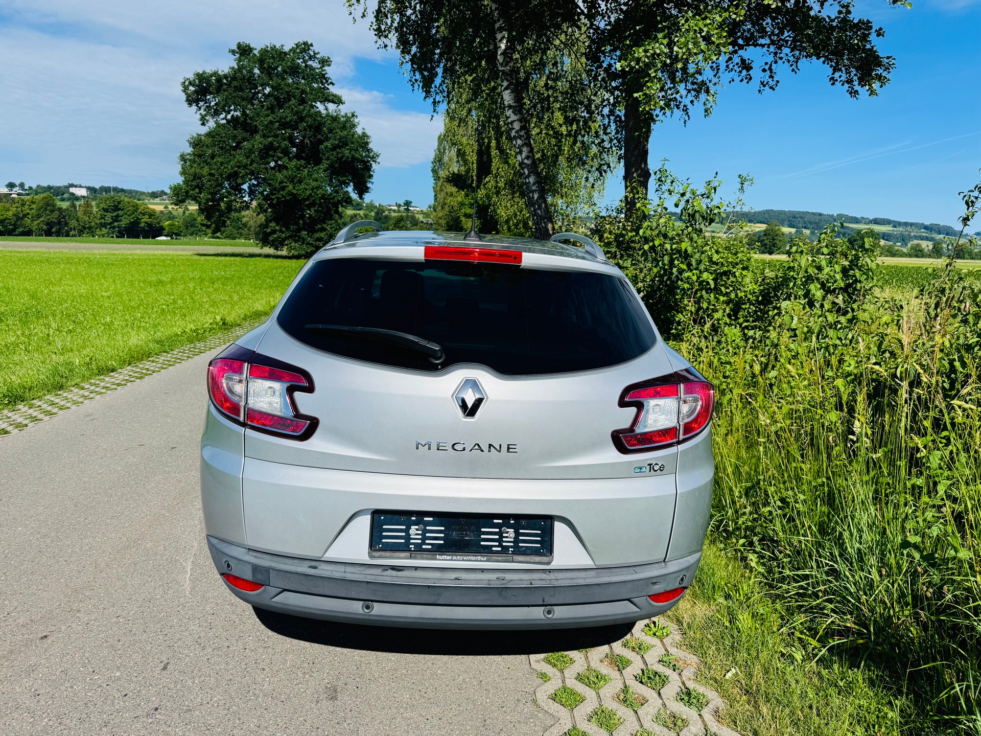 RENAULT Mégane Grandtour 1.2 16V Turbo Bose EDC-image-4
