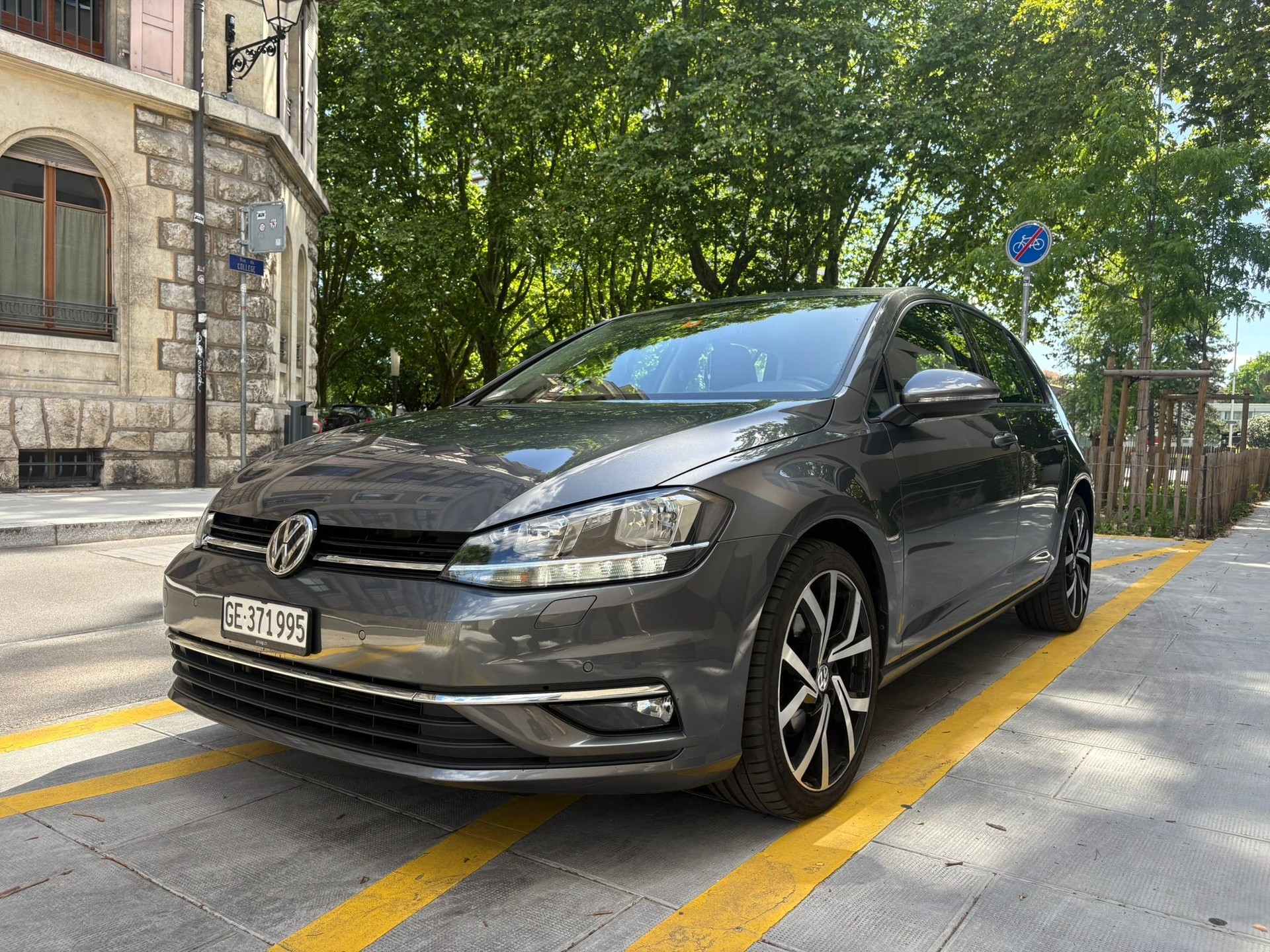 VW 2.0 TDI Comfortline DSG 4m-image-0