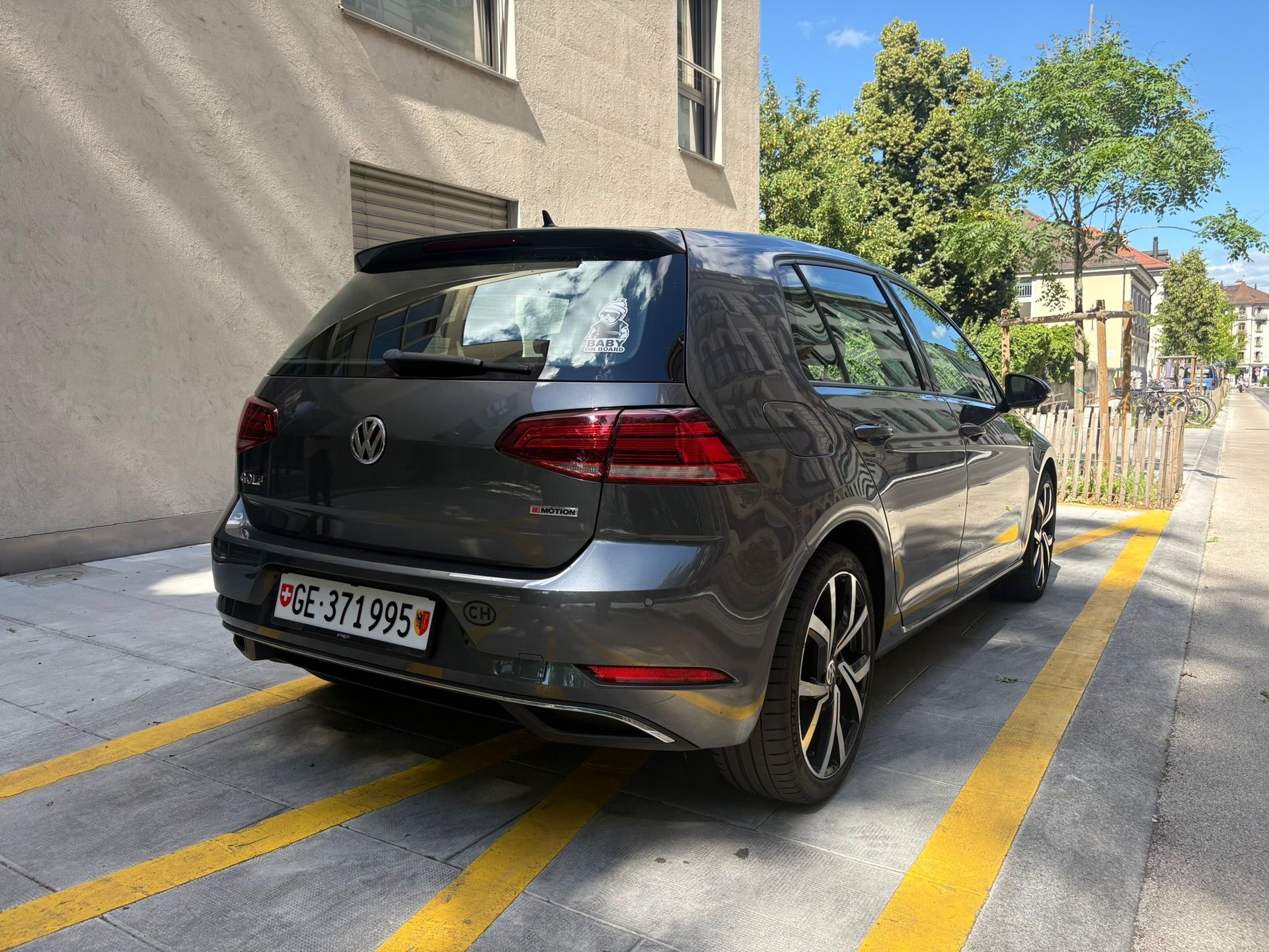 VW 2.0 TDI Comfortline DSG 4m-image-2